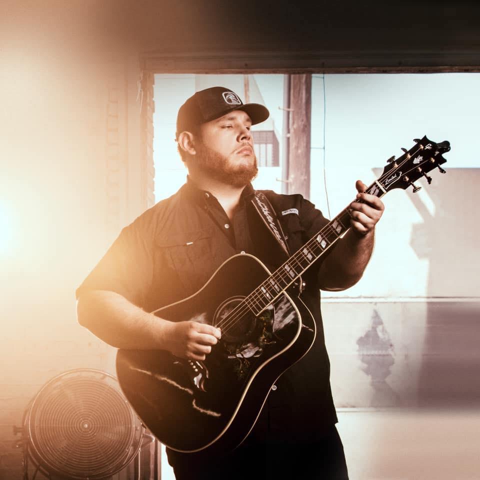 Luke Combs Wallpapers - Top Free Luke Combs Backgrounds - WallpaperAccess