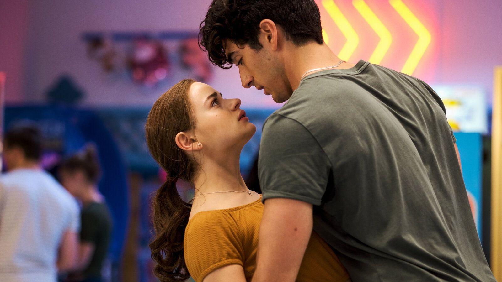 1600x900 The Kissing Booth 2' Review: Another Dose of Prep School Drama
