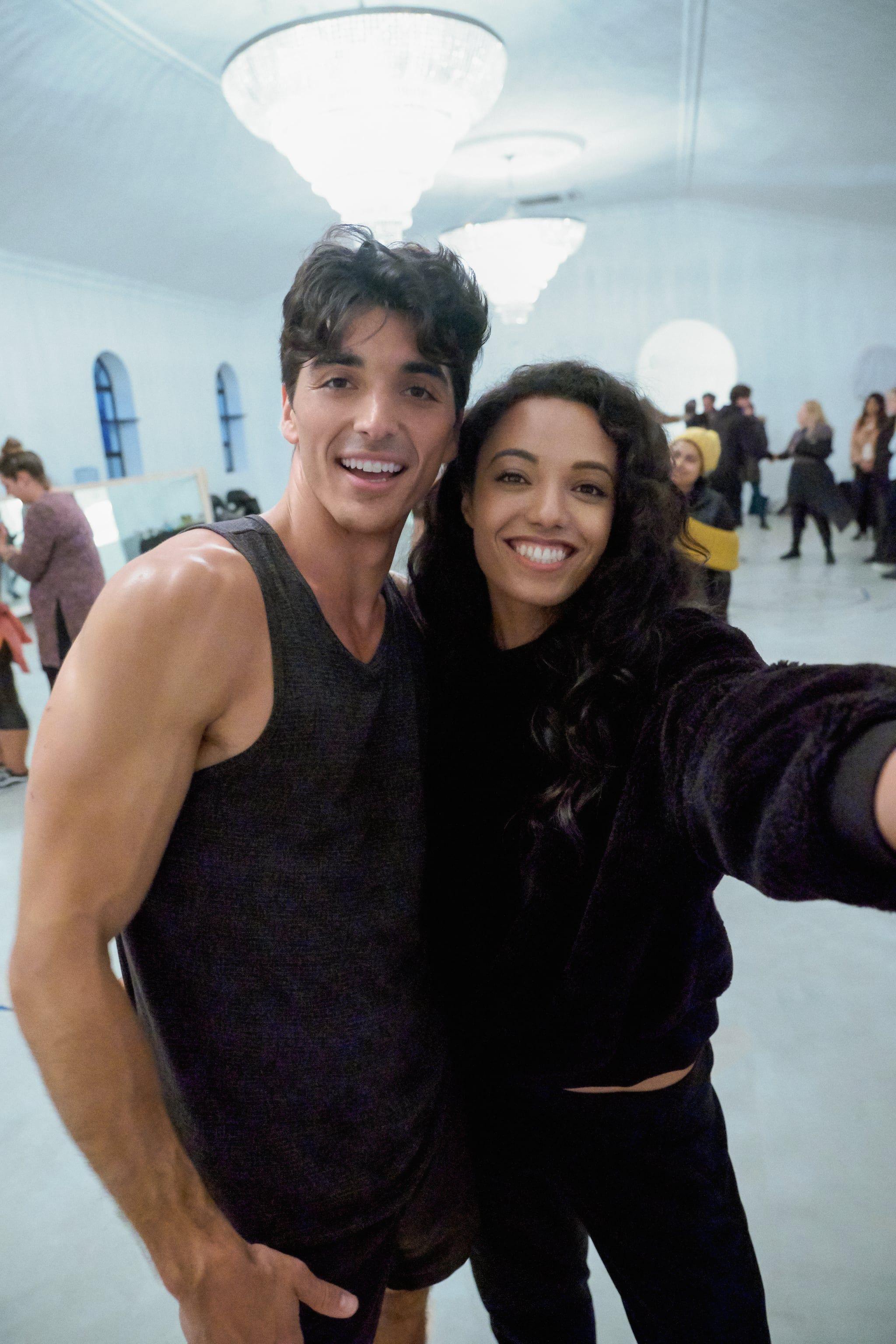 2048x3072 Picture of The Kissing Booth 2 Cast Hanging Out