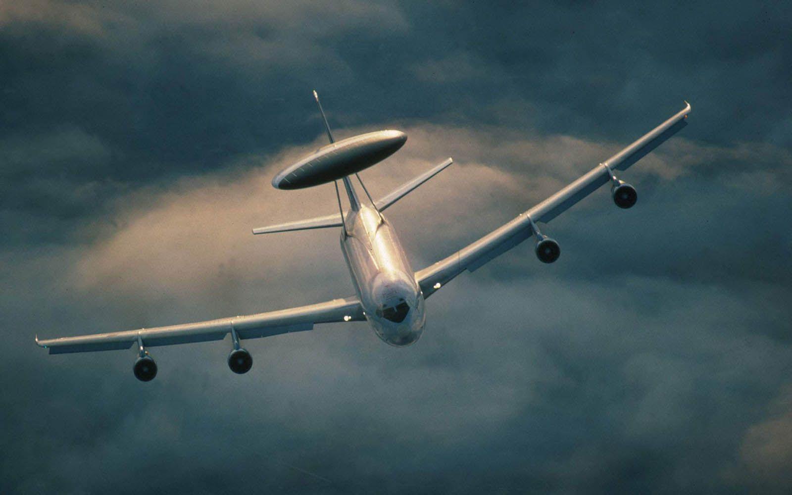 1600x1000 wallpaper: E 3 Sentry AWACS Aircraft Wallpaper