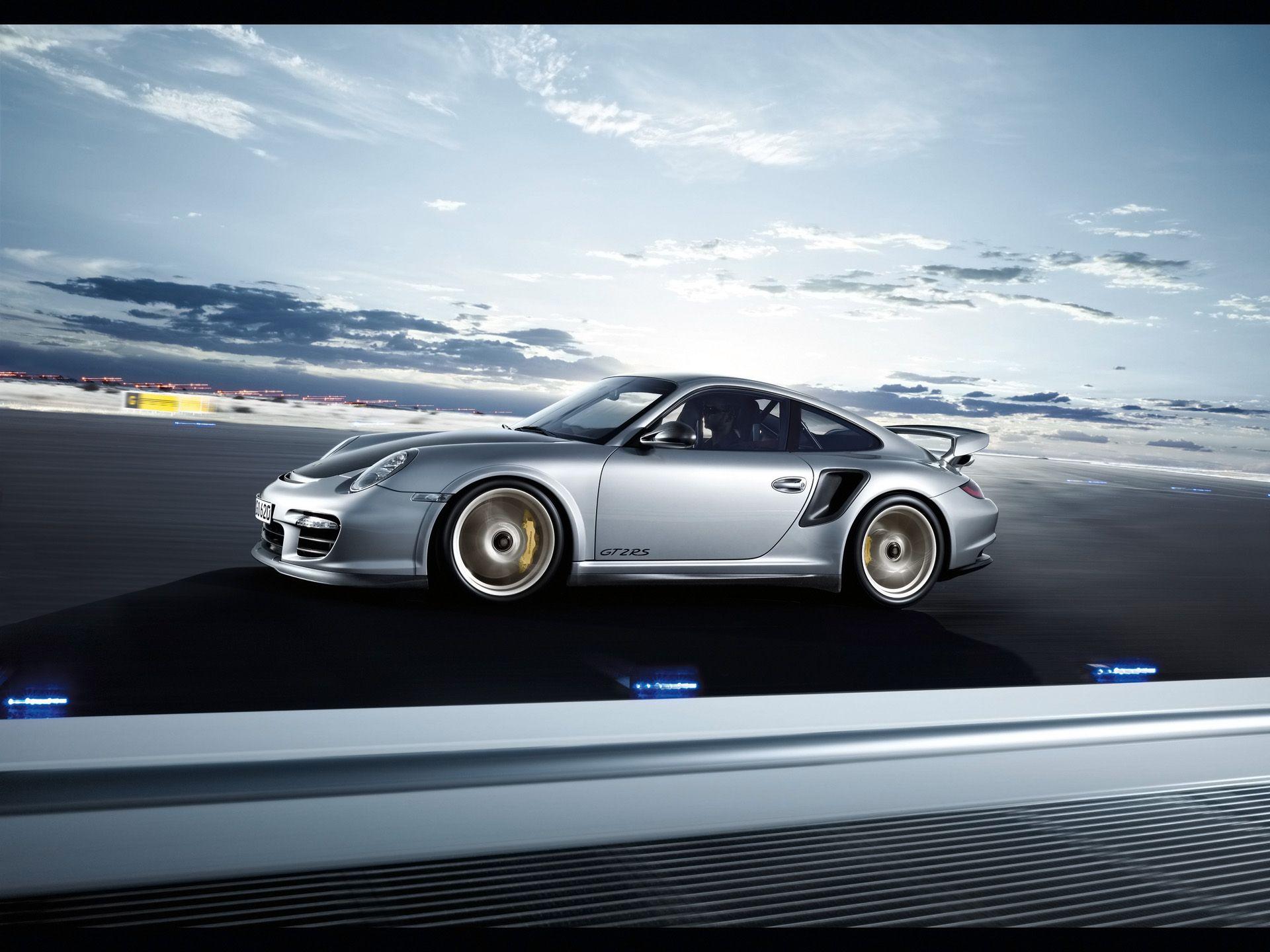 1920x1440 Porsche 911 GT2 RS wallpaper Porsche 911 GT2 RS