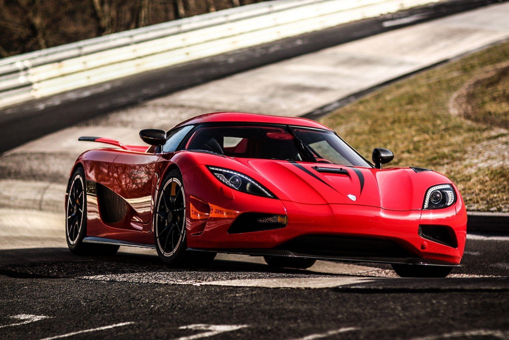 2048x1366 Koenigsegg Agera R Wallpaper