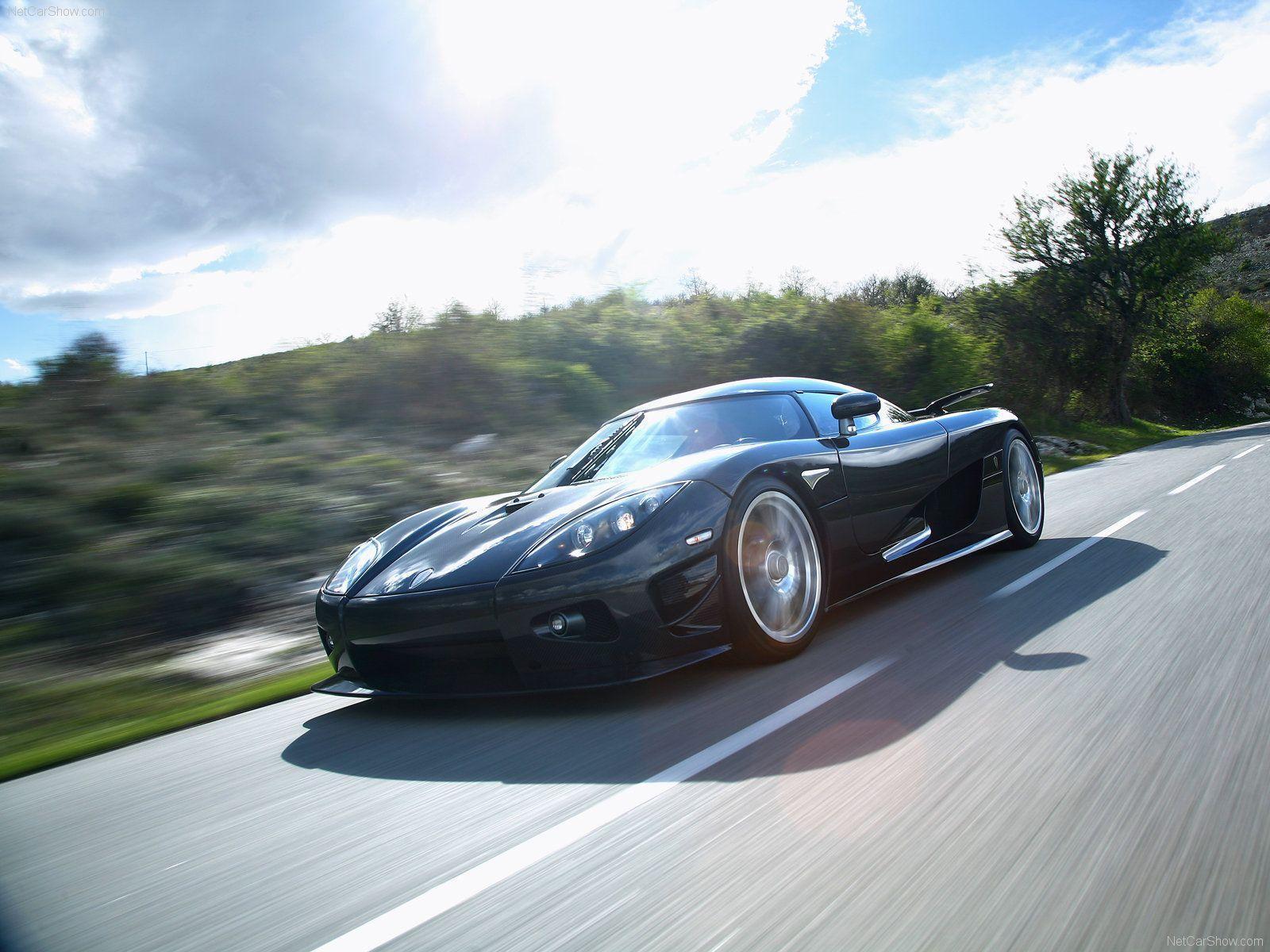 1600x1200 Koenigsegg CCXR Wallpaper