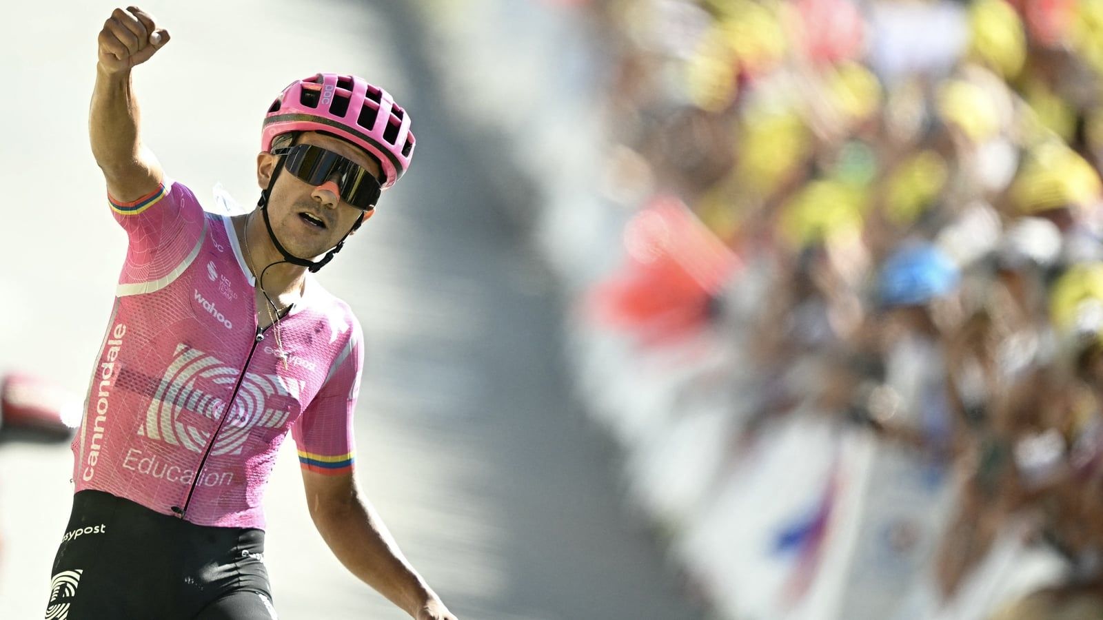 1600x900 Carapaz shows mountain mettle to secure solo stage win