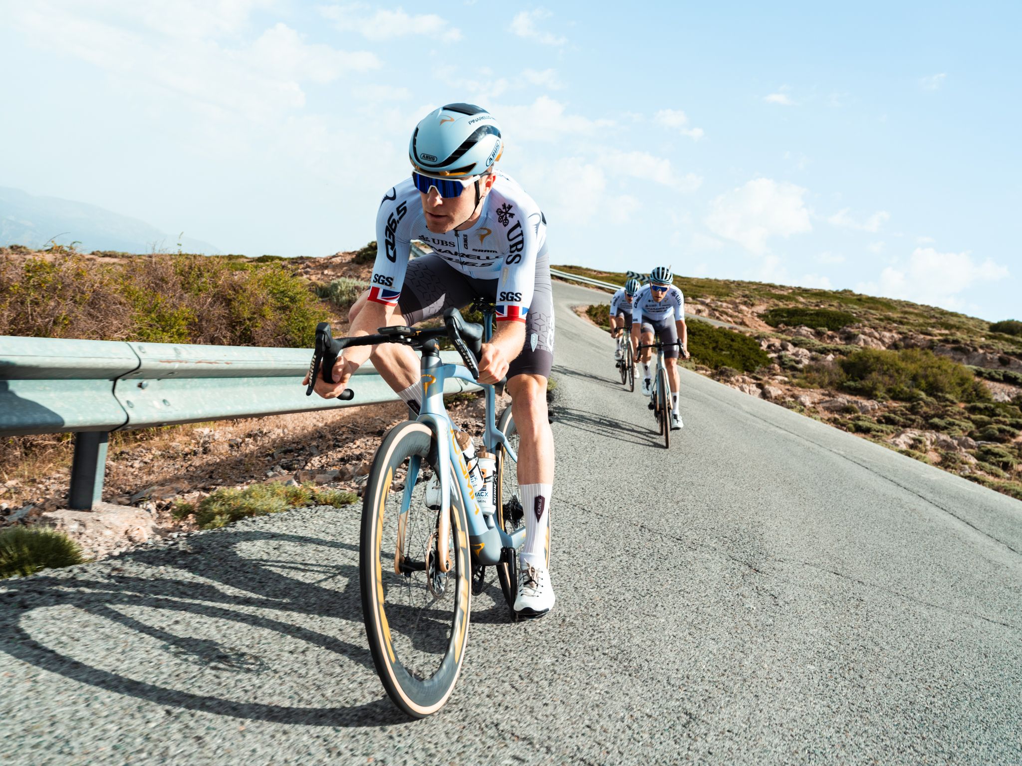 2048x1536 Richard Carapaz gets custom Pinarello to celebrate Olympic gold medal