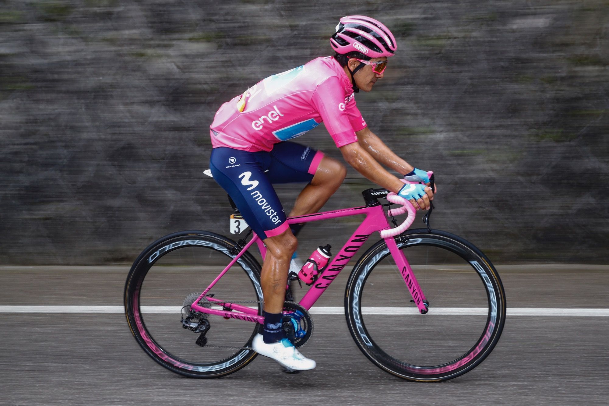 2000x1333 Giro d'Italia 2019: Richard Carapaz's Canyon Ultimate CF SLX News
