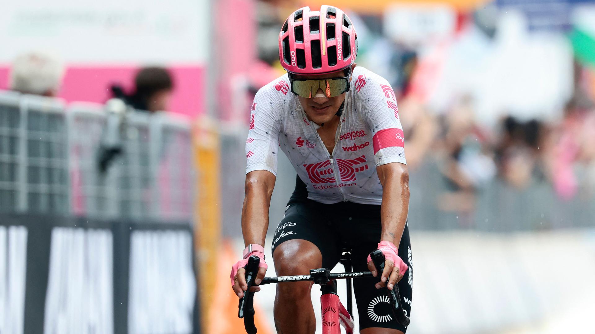 1920x1080 Tour de France 2025: Mitfavorit Carapaz sagt erkrankt ab