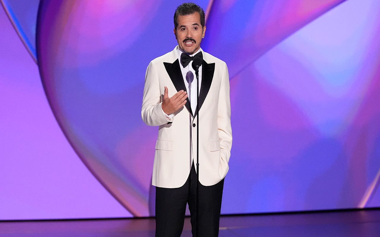 1280x800 John Leguizamo Champions DEI in Powerful Emmys Speech. Al Día News