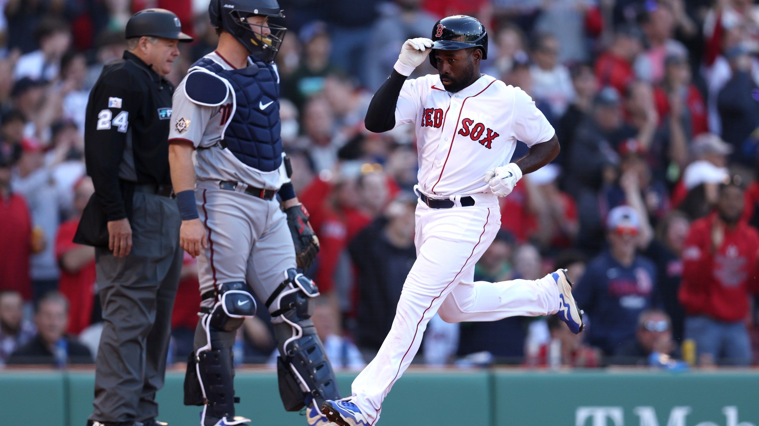 2560x1440 Boston Red Sox release outfielder Jackie Bradley Jr