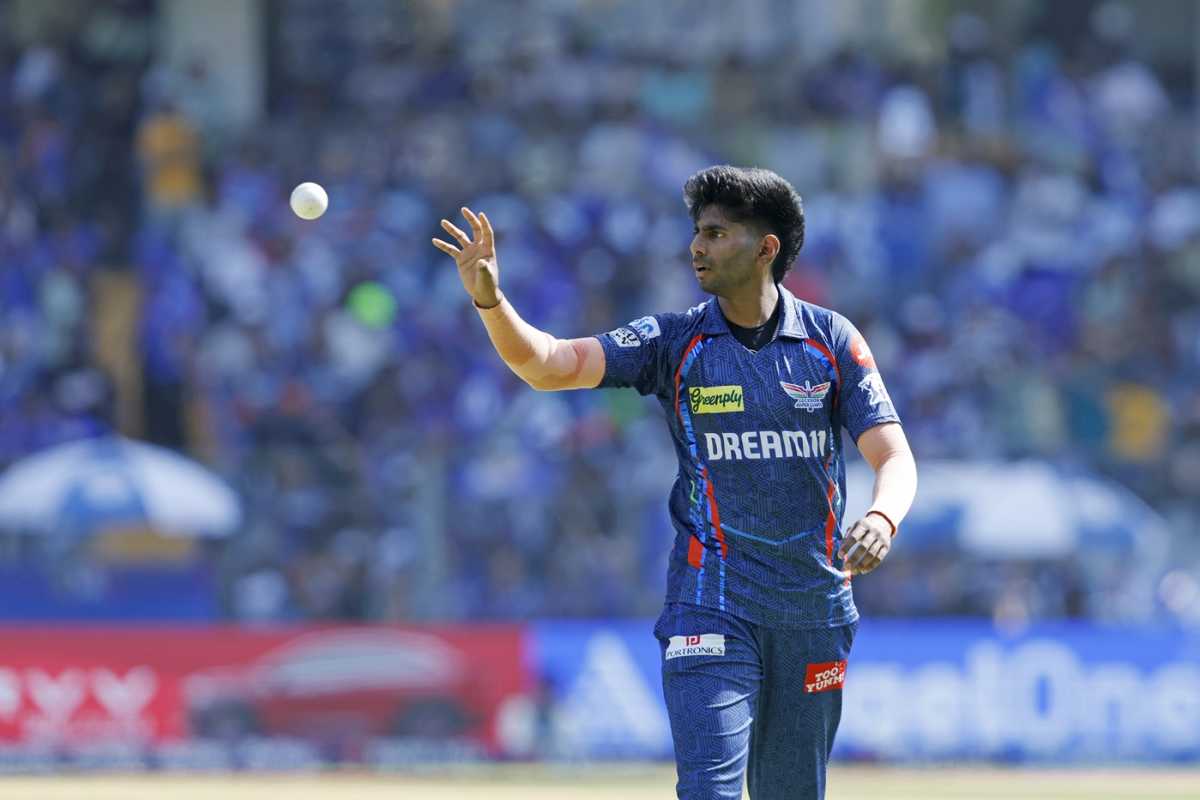 1200x800 Mayank Yadav Photo. Image Gallery and Match Picture