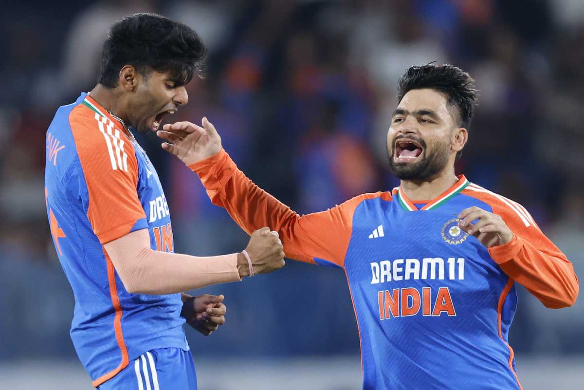 1200x801 Mayank Yadav Photo. Image Gallery and Match Picture