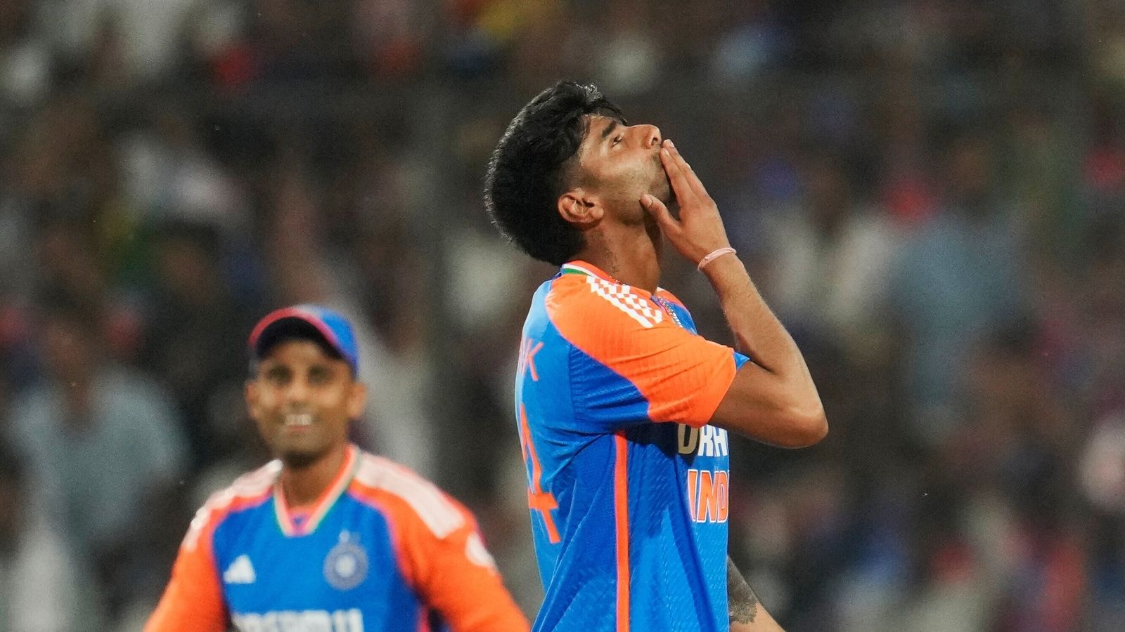 1600x900 Mayank Yadav Leaves Ashwin Spellbound After Matching Chief Selector Agarkar's 18 Year Old Feat On India Debut
