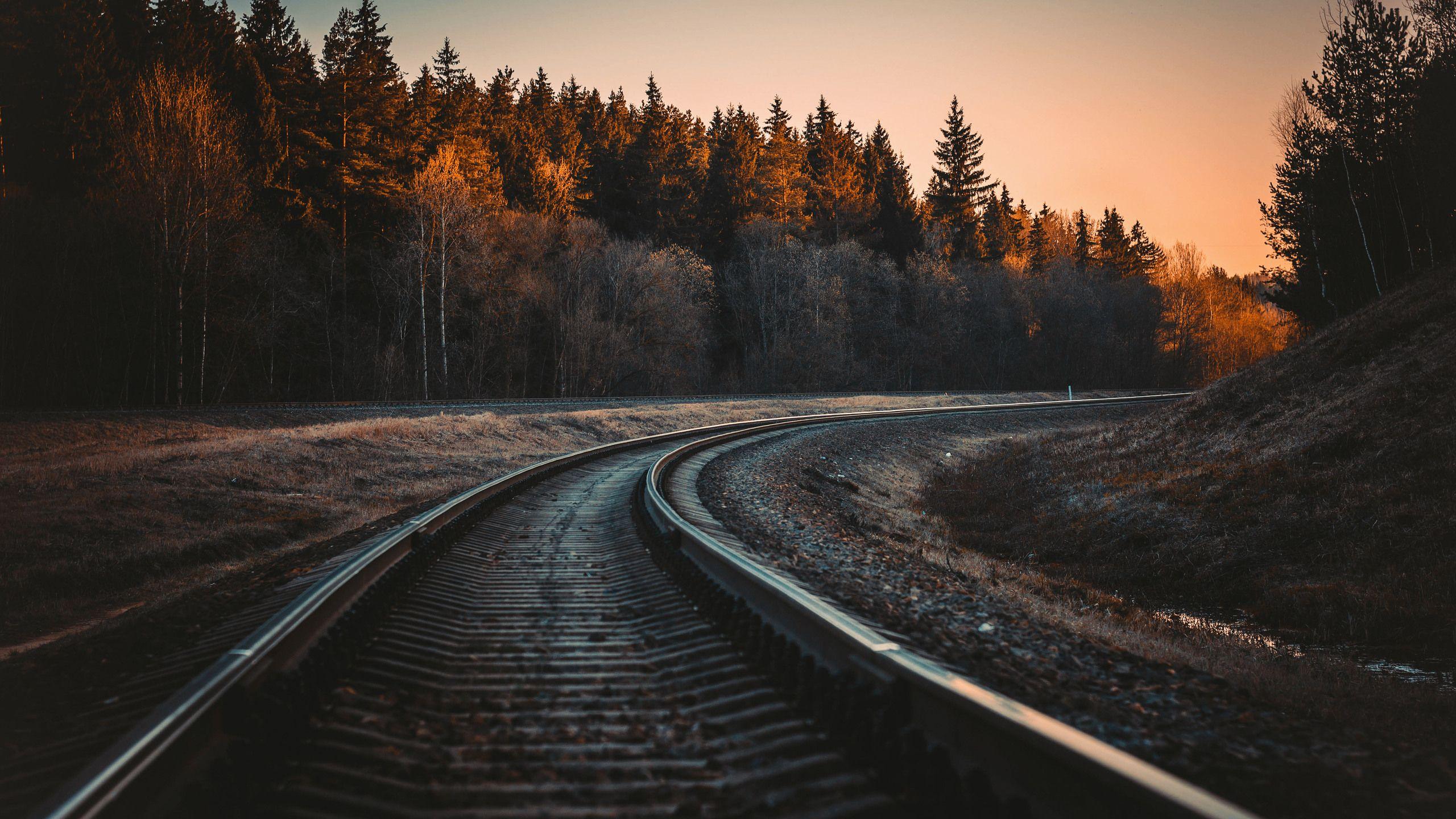 Rail Wallpapers - Top Free Rail Backgrounds - WallpaperAccess