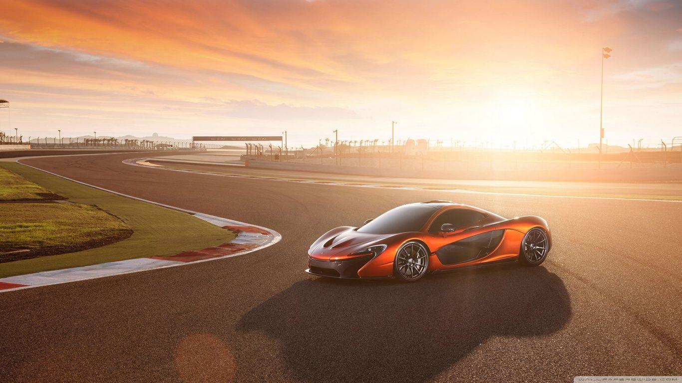 1366x768 Race Track s wallpaperx768