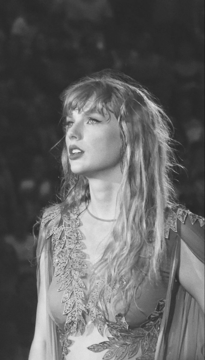 684x1200 Taylor Swift: The Eras Tour in black & white picture