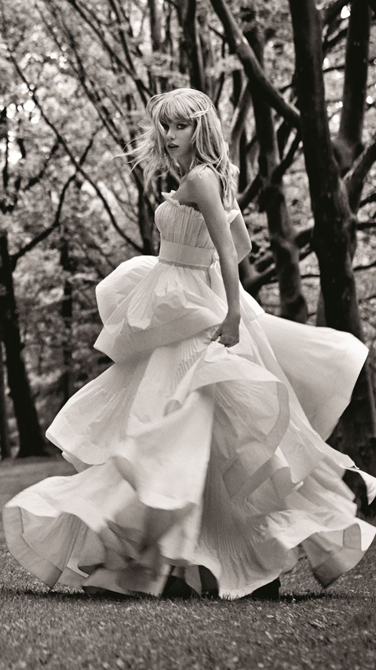750x1334 Phone wallpaper: Music, Taylor Swift, White Dress, Singer, American, Black & White, Blonde 1389904