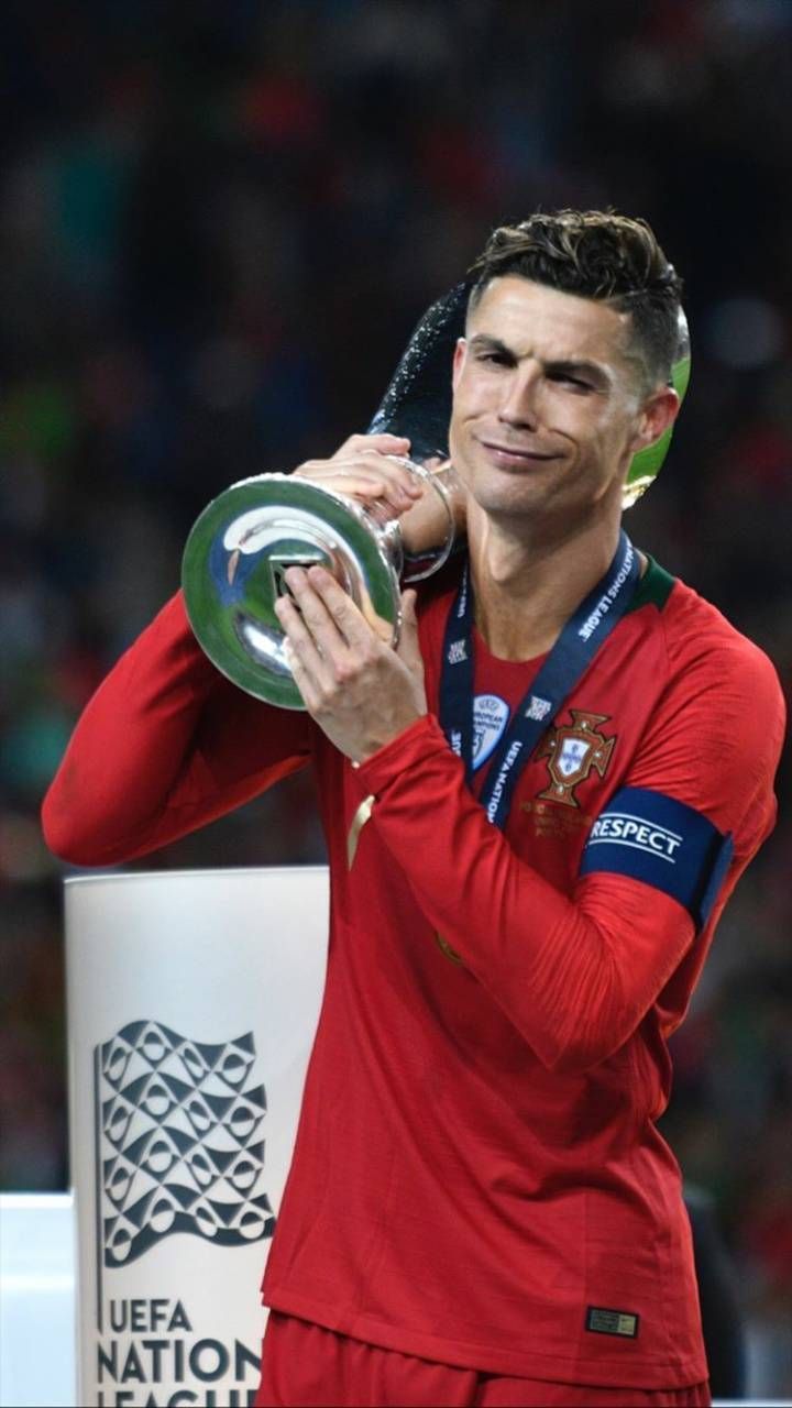 720x1280 Cristiano Ronaldo wallpaper
