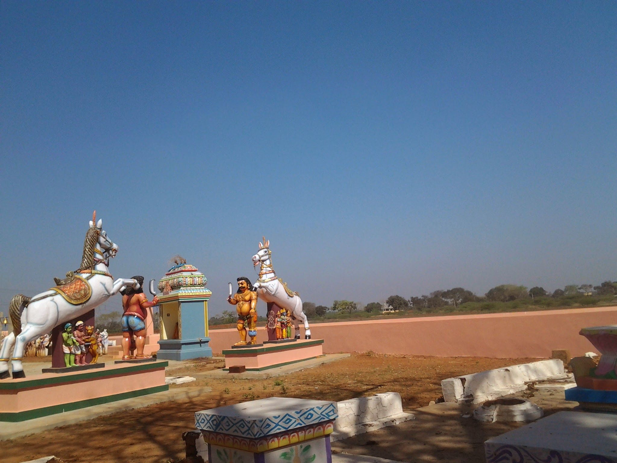 2048x1536 Palavangudi sri karaimel alagar ayyanar temple
