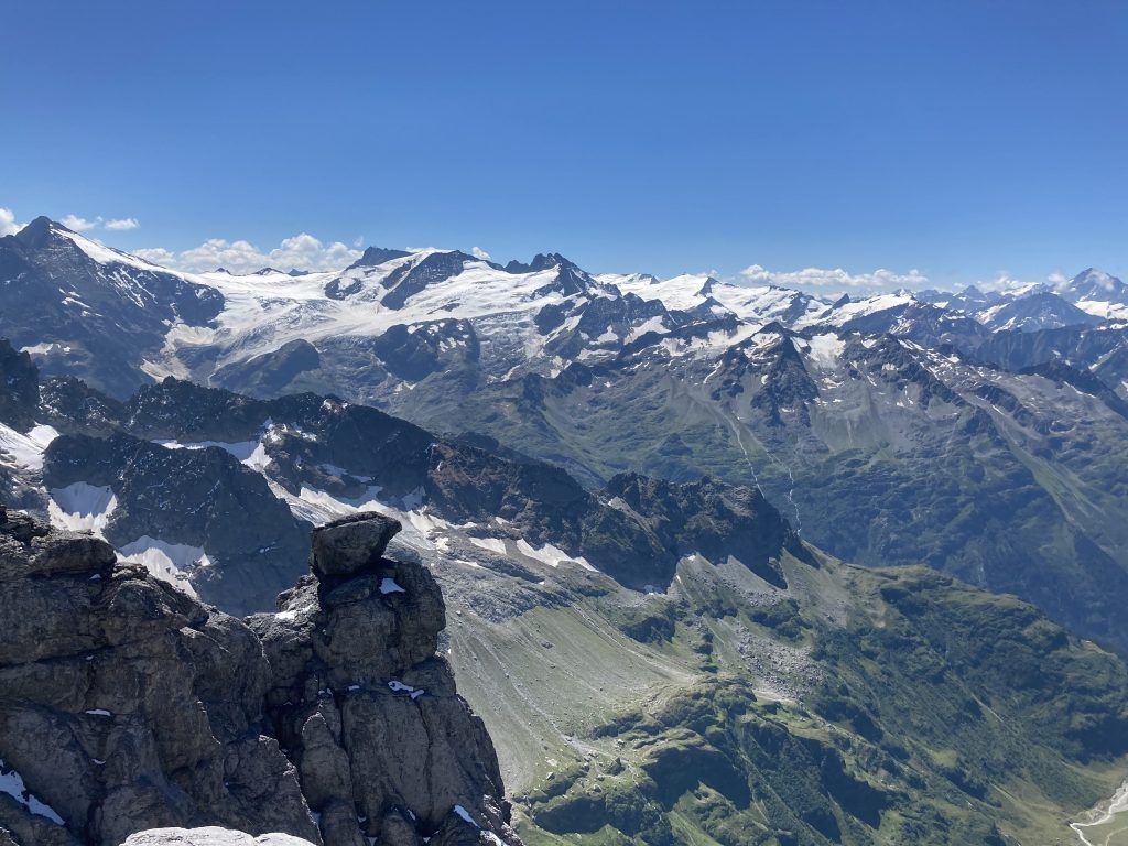 1024x768 The one with Eric's favourite Swiss mountain: Titlis