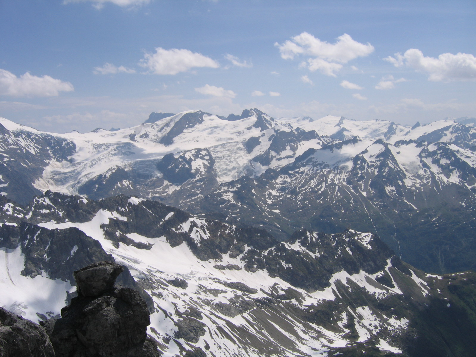 1600x1200 View from Mount