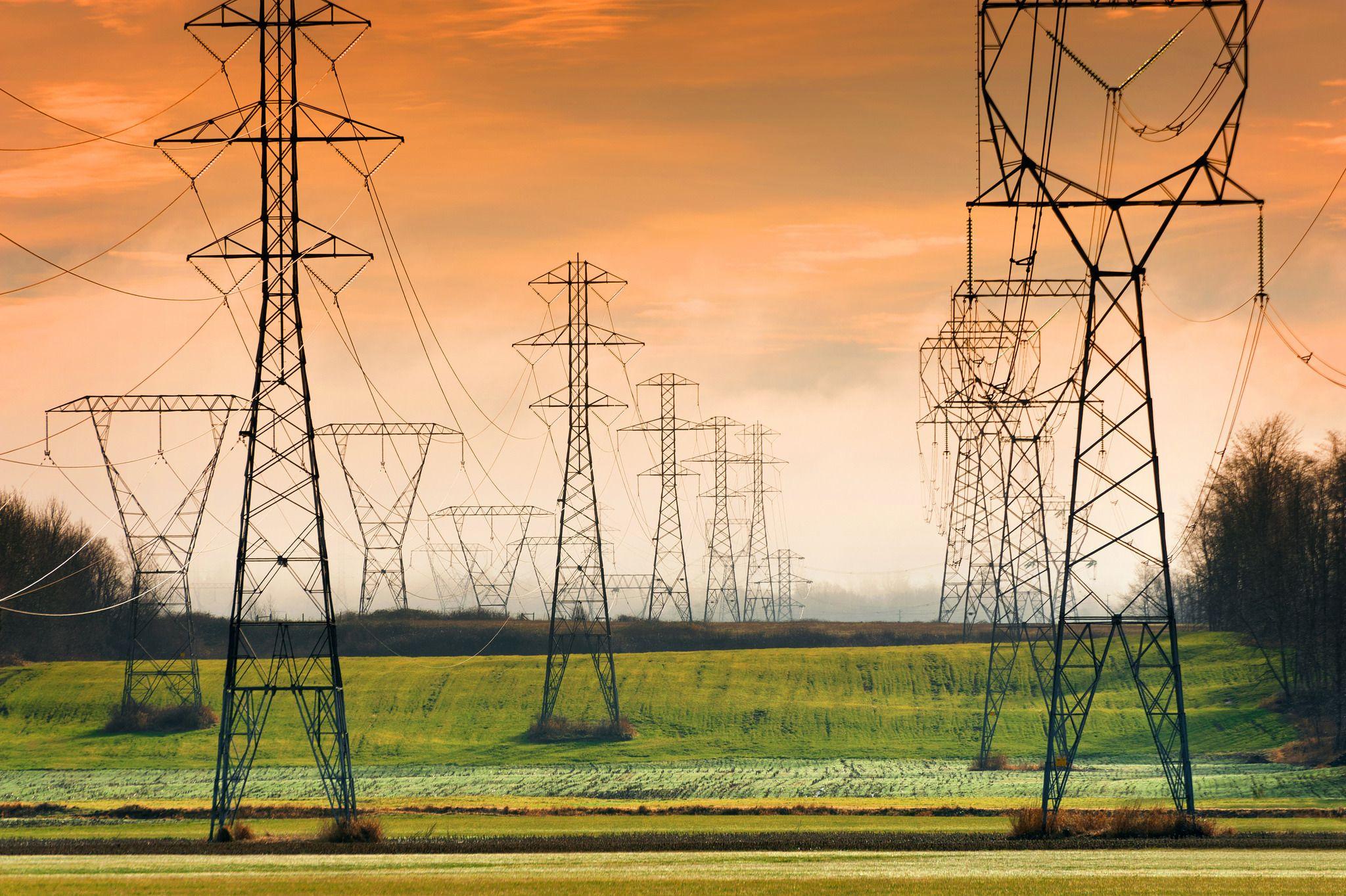 2048x1363 Transmission Line Wallpaper