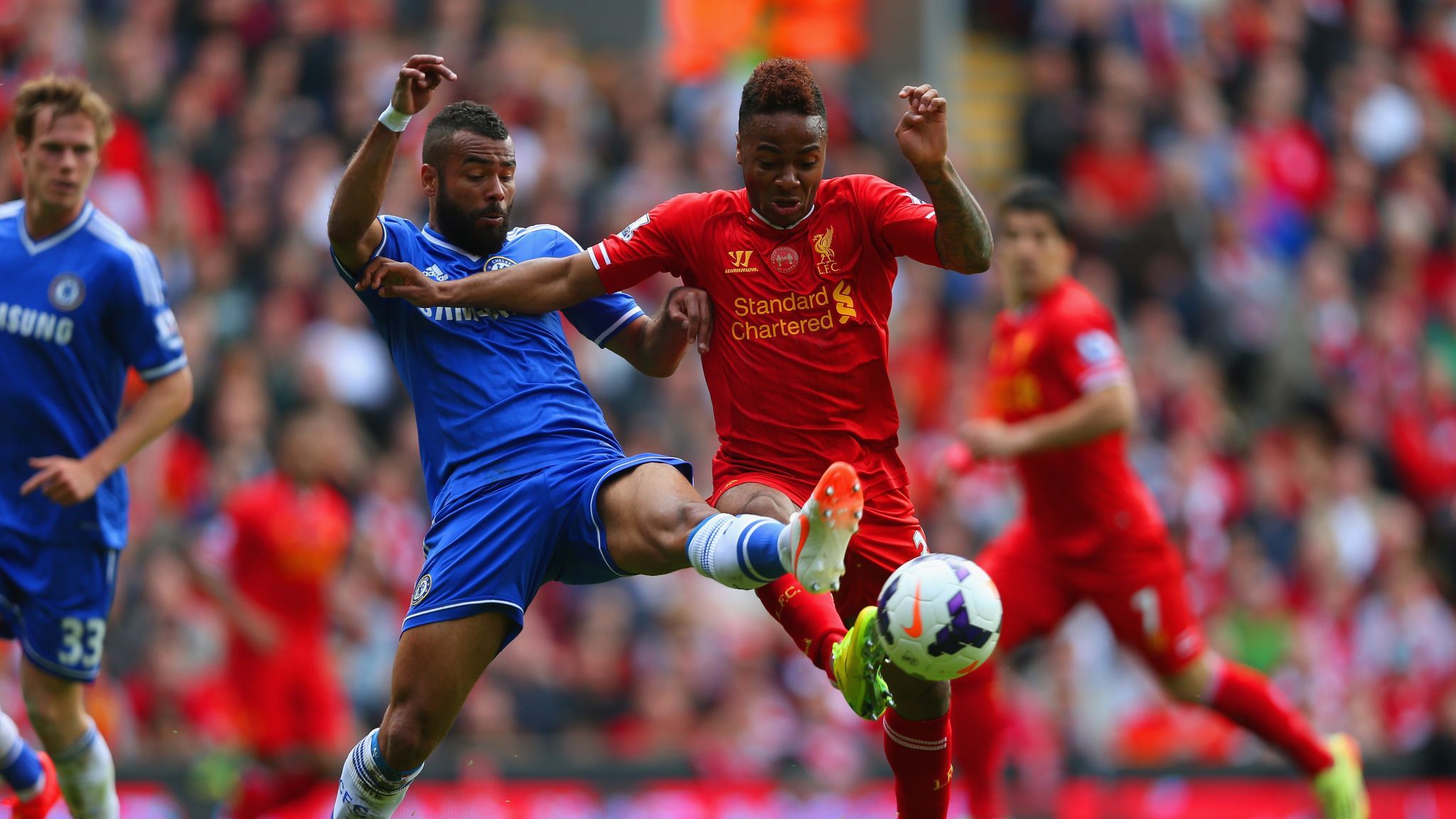 2048x1152 Ashley Cole to Liverpool?: Jamie Redknapp can see it happening