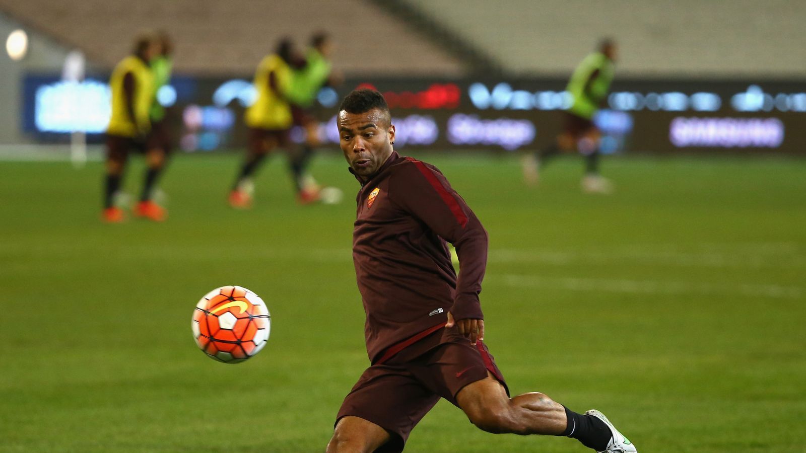 1600x900 Ashley Cole set to join LA Galaxy, Sky in Italy understands
