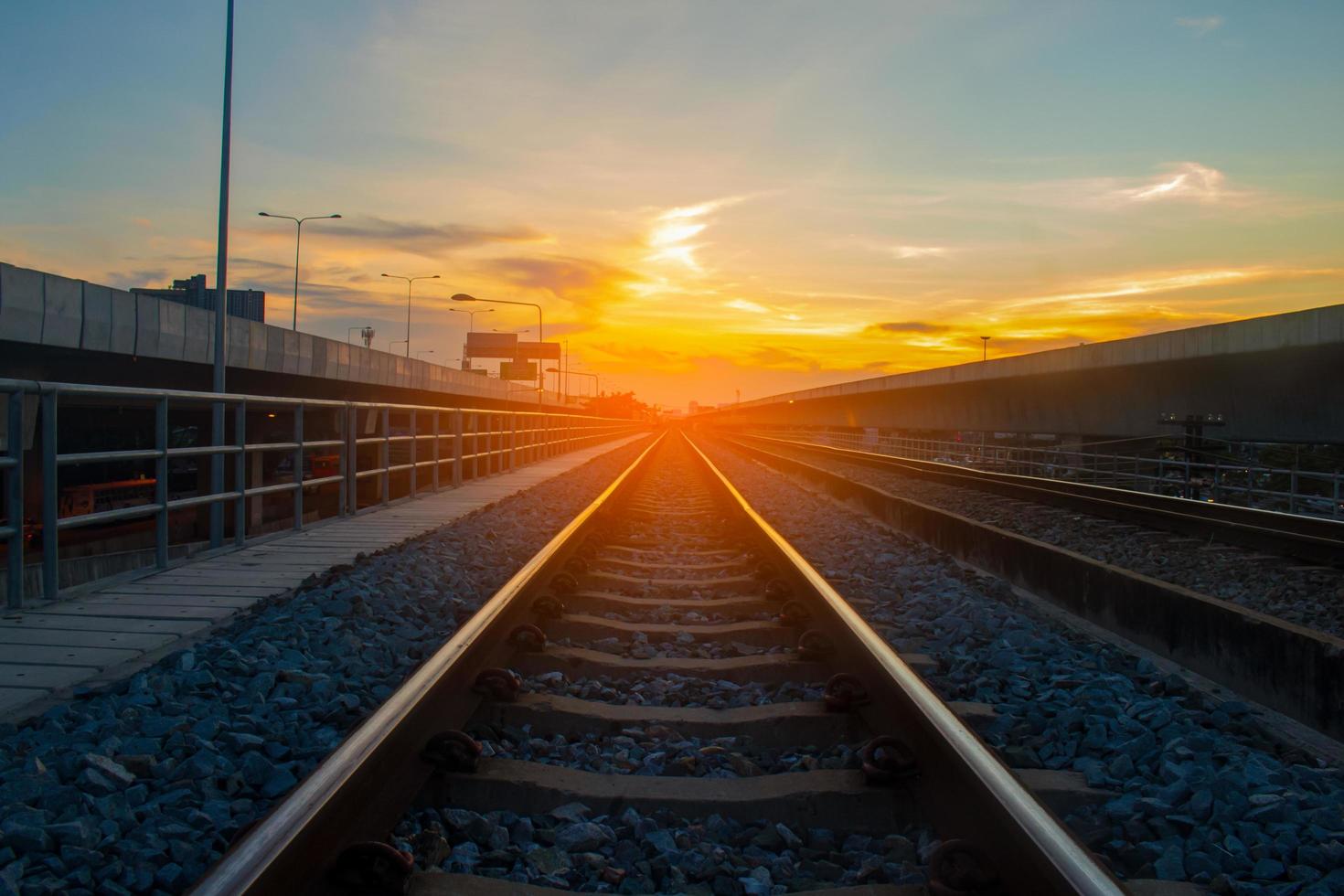 1470x980 Railroad tracks and orange sunlight