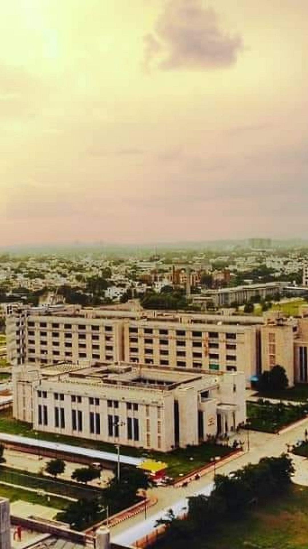 1080x1920 AIIMS In India As Per Latest Rankings