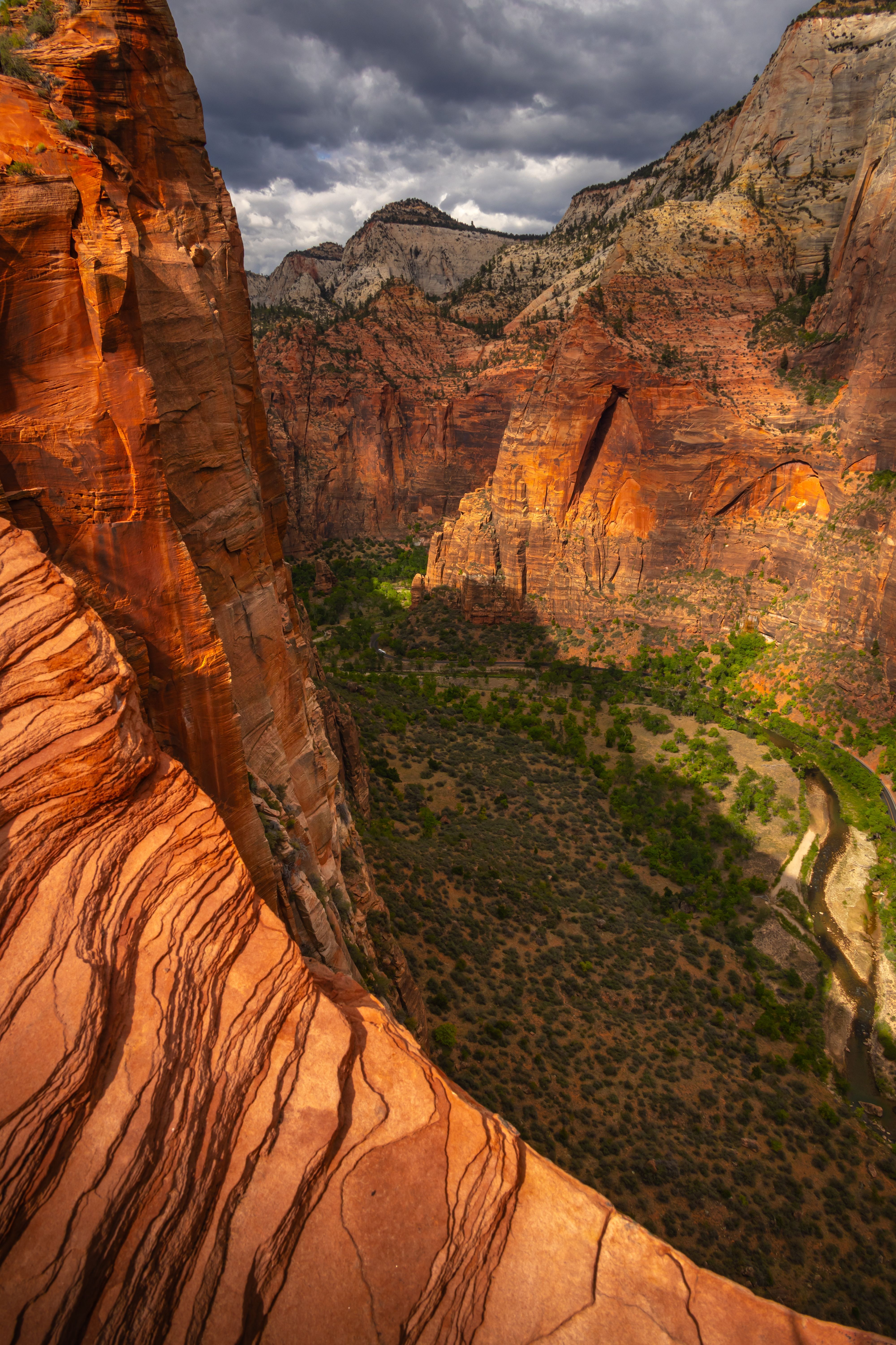 4000x6000 Mountains and a Valley in Zion National Park · Free