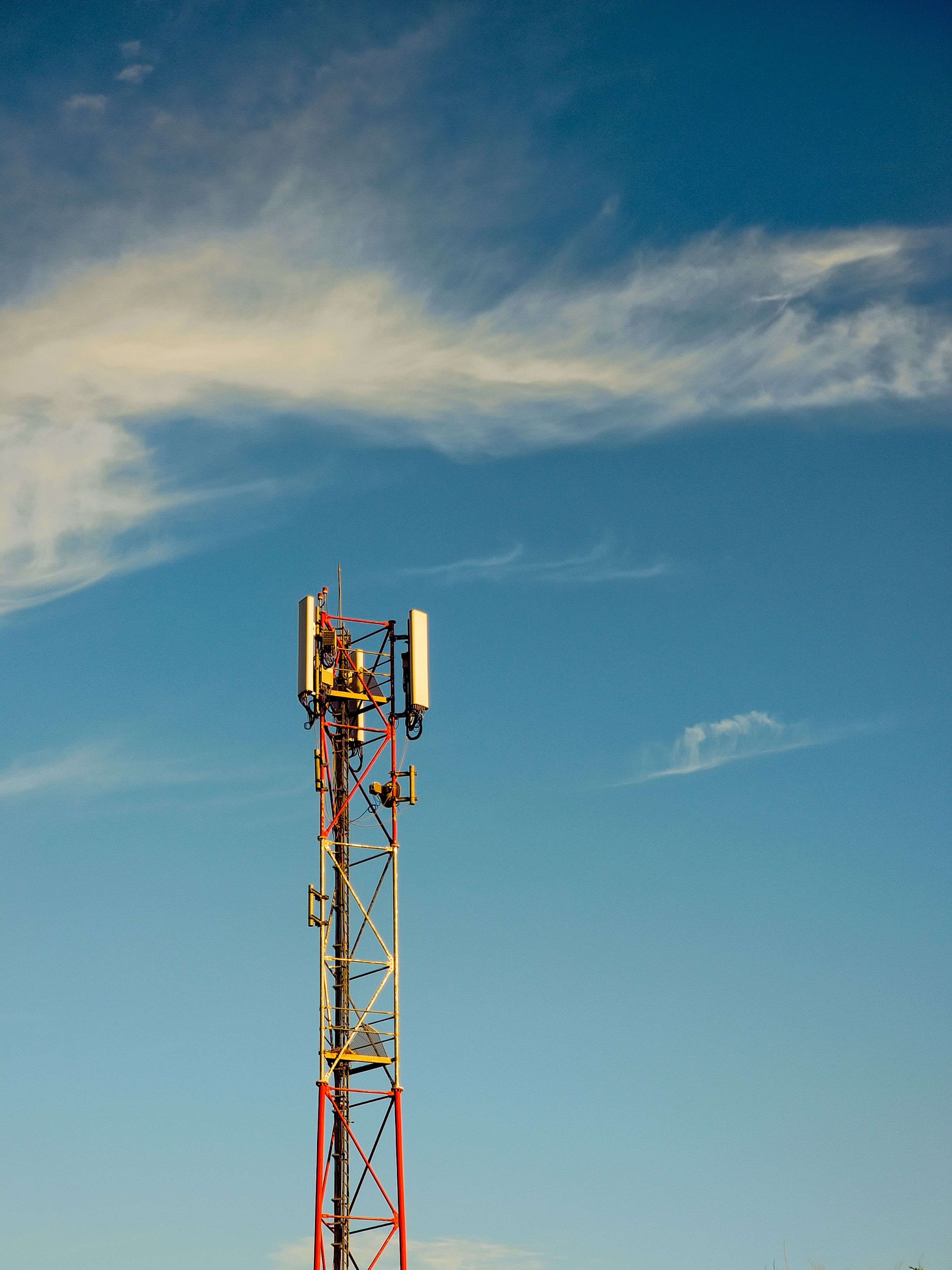 3000x4000 Telecommunications Tower Photo, Download The BEST Free Telecommunications Tower & HD Image