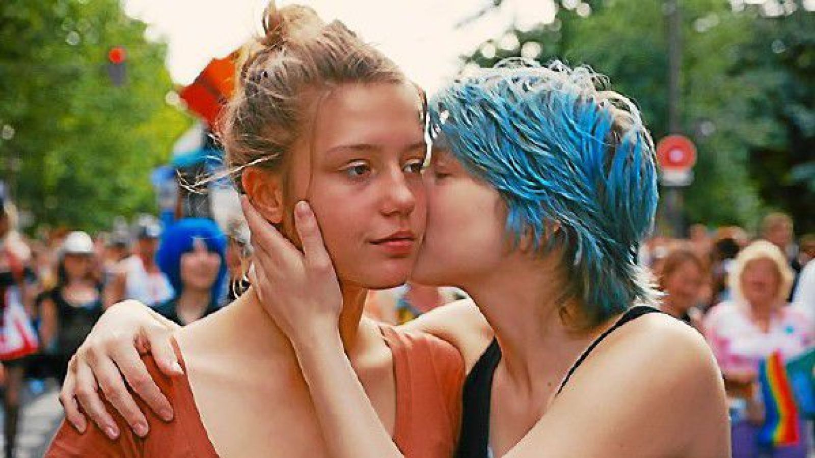 1600x900 Blue Is The Warmest Color' A Boldly Immersive Coming Of Age Drama