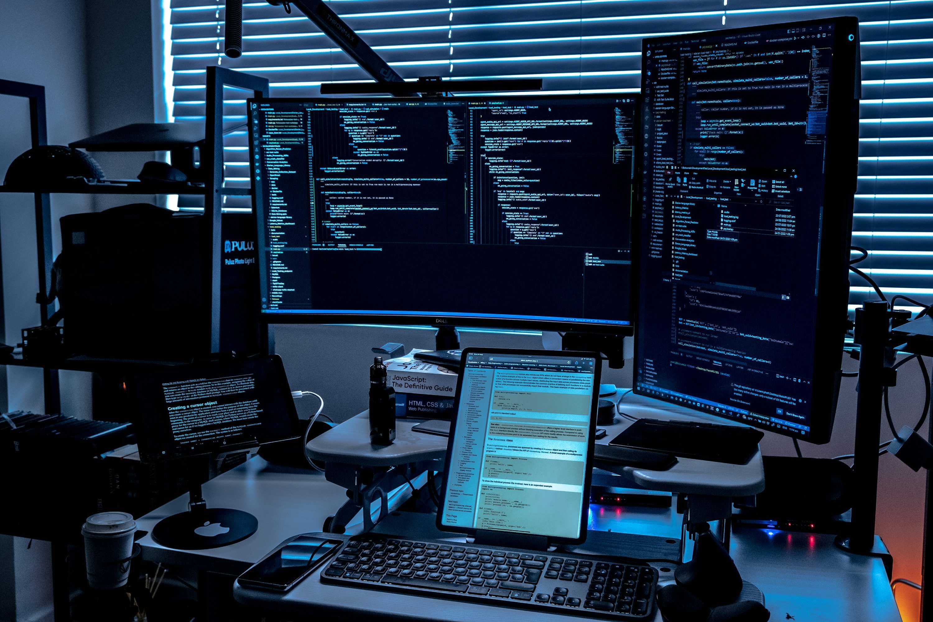 3000x2000 Hackers Picture. Download Free Image