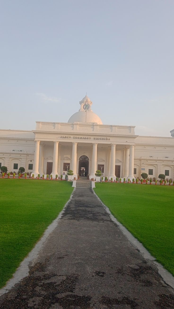 736x1308 IIT roorkee