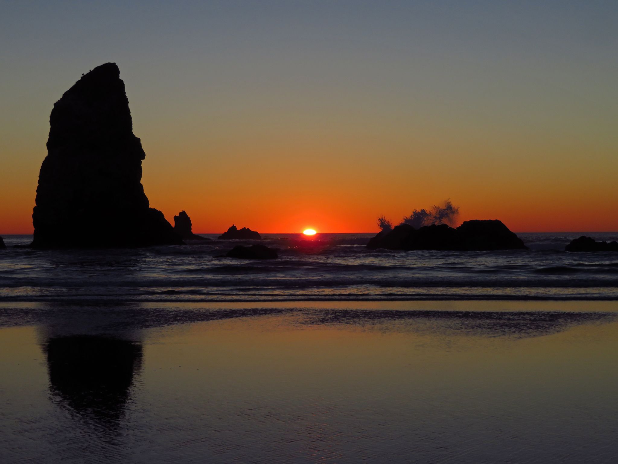 2048x1536 Ocean Sun Horizon Royalty Free