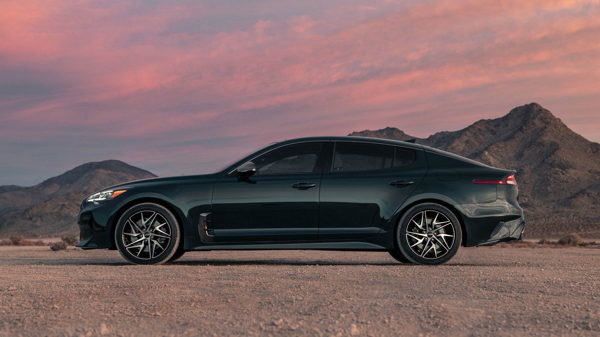 1920x1080 Download Green Car Car Kia Vehicle Kia Stinger 4k Ultra HD Wallpaperx2160