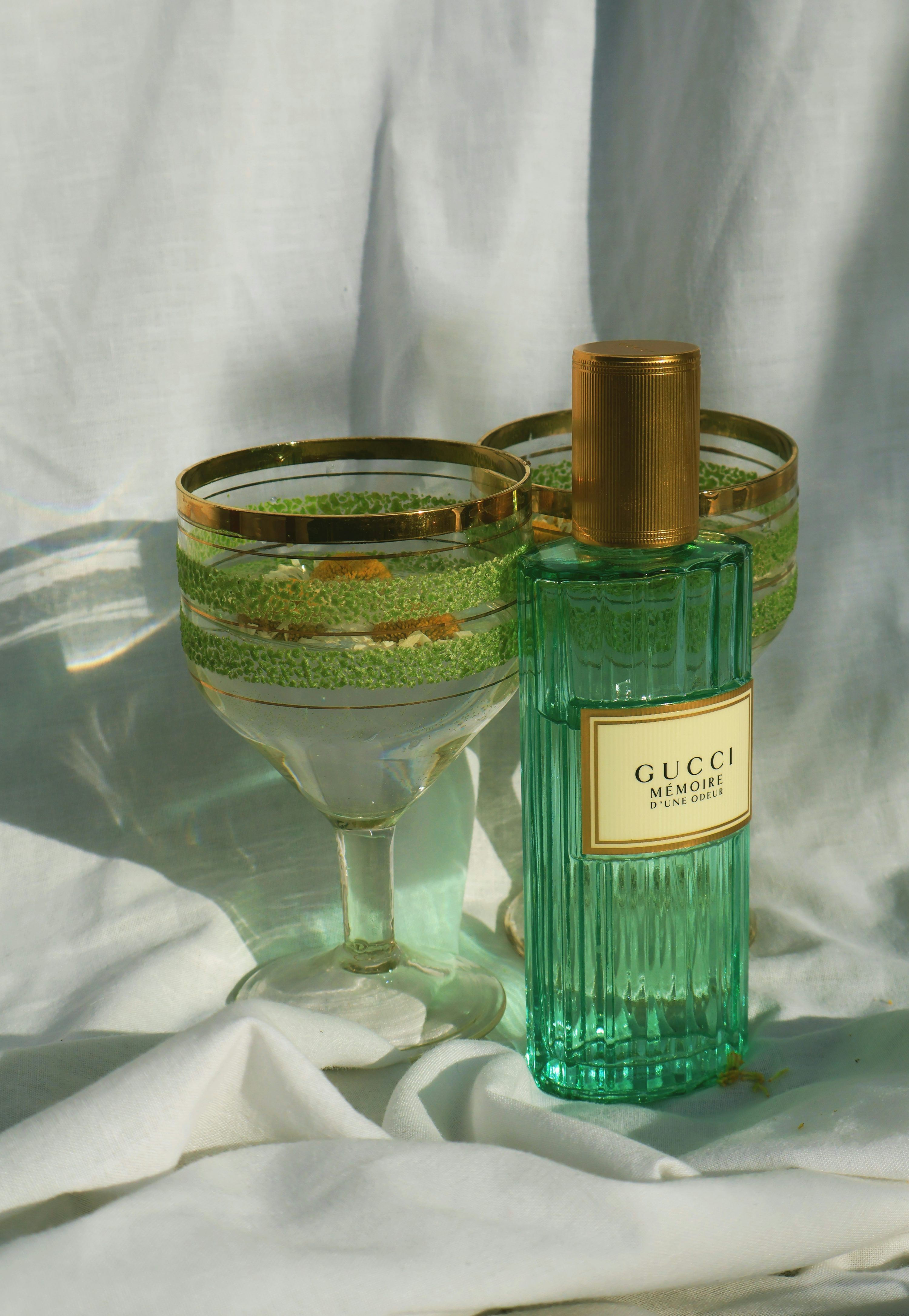 3000x4344 Gucci Perfume Picture. Download Free Image