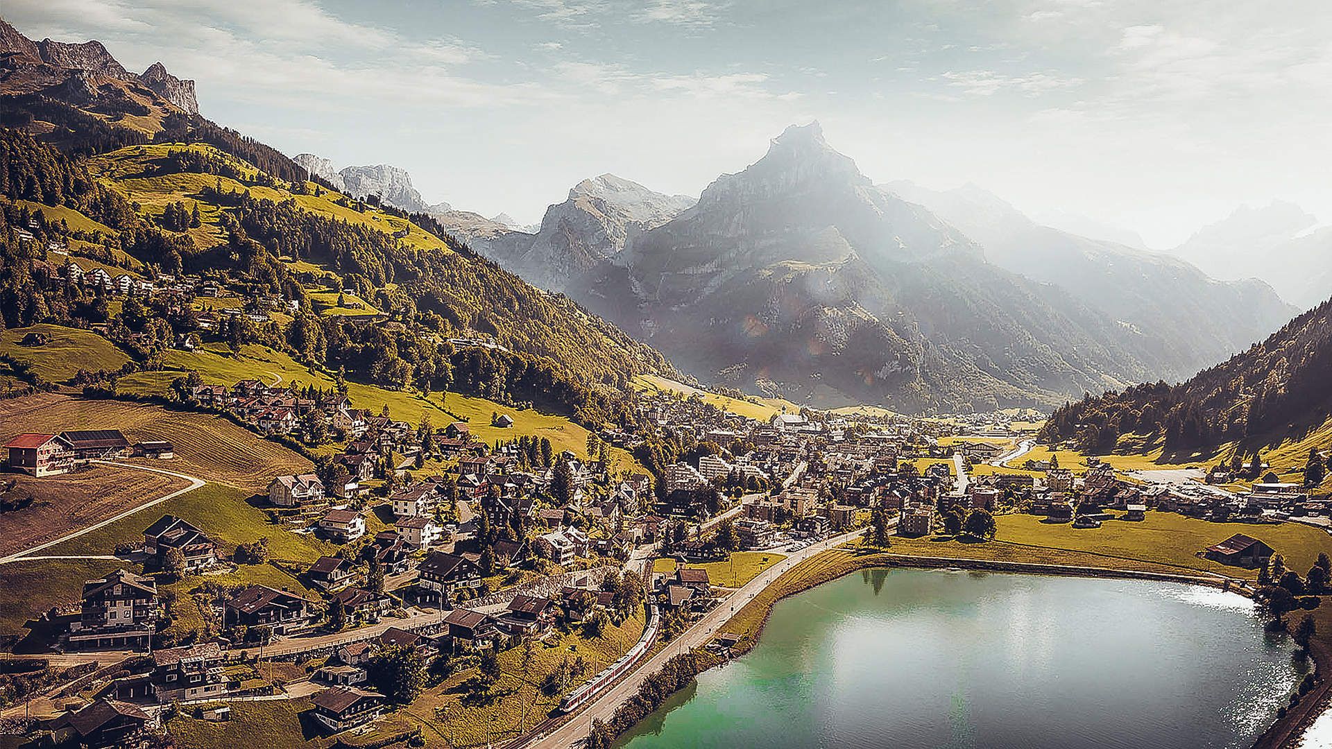 1920x1080 Engelberg Titlis: Engelberg mountain paradise in Central Switzerland. Hiking, skiing & experiencing nature