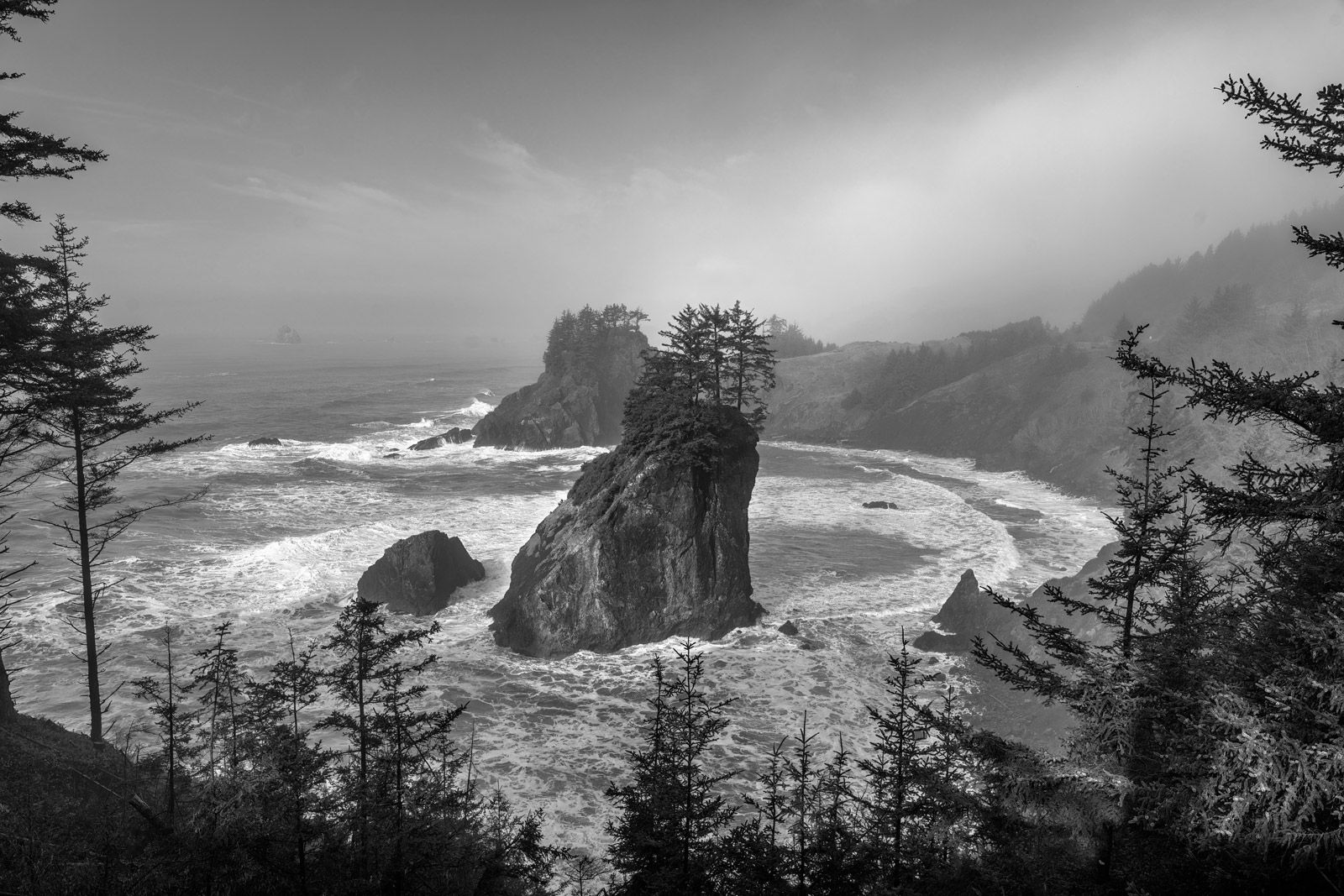 1600x1067 Oregon Coast Sea Stacks in Fog Black and White Photo. Fine Art Prints By Joseph C. Filer