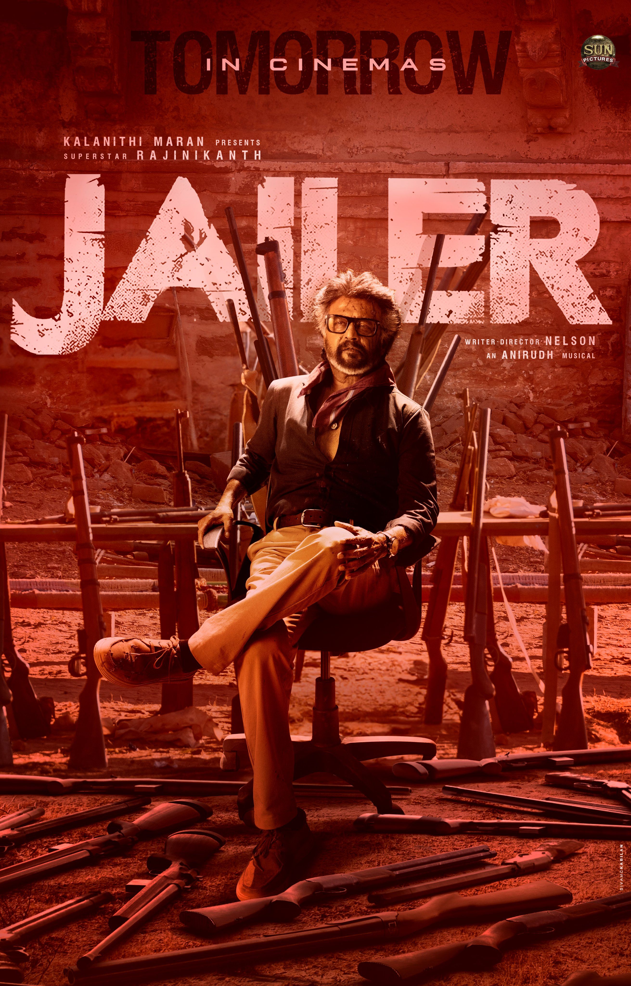 2622x4096 Jailer