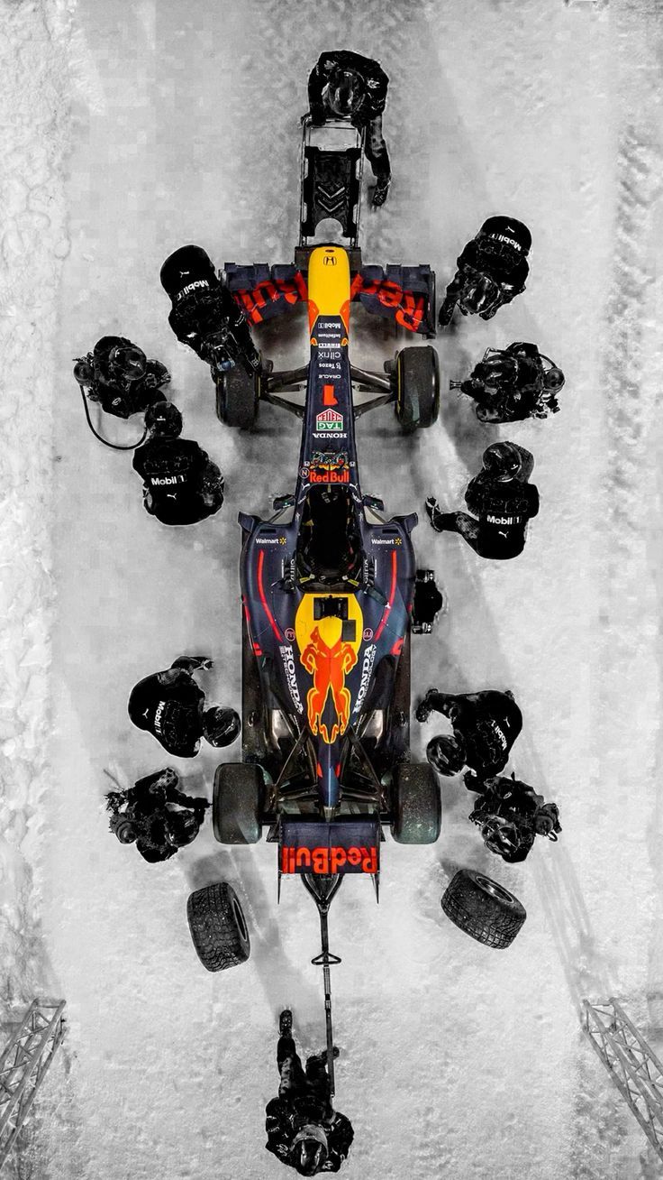 736x1308 Formula 1 pit stop wallpaper