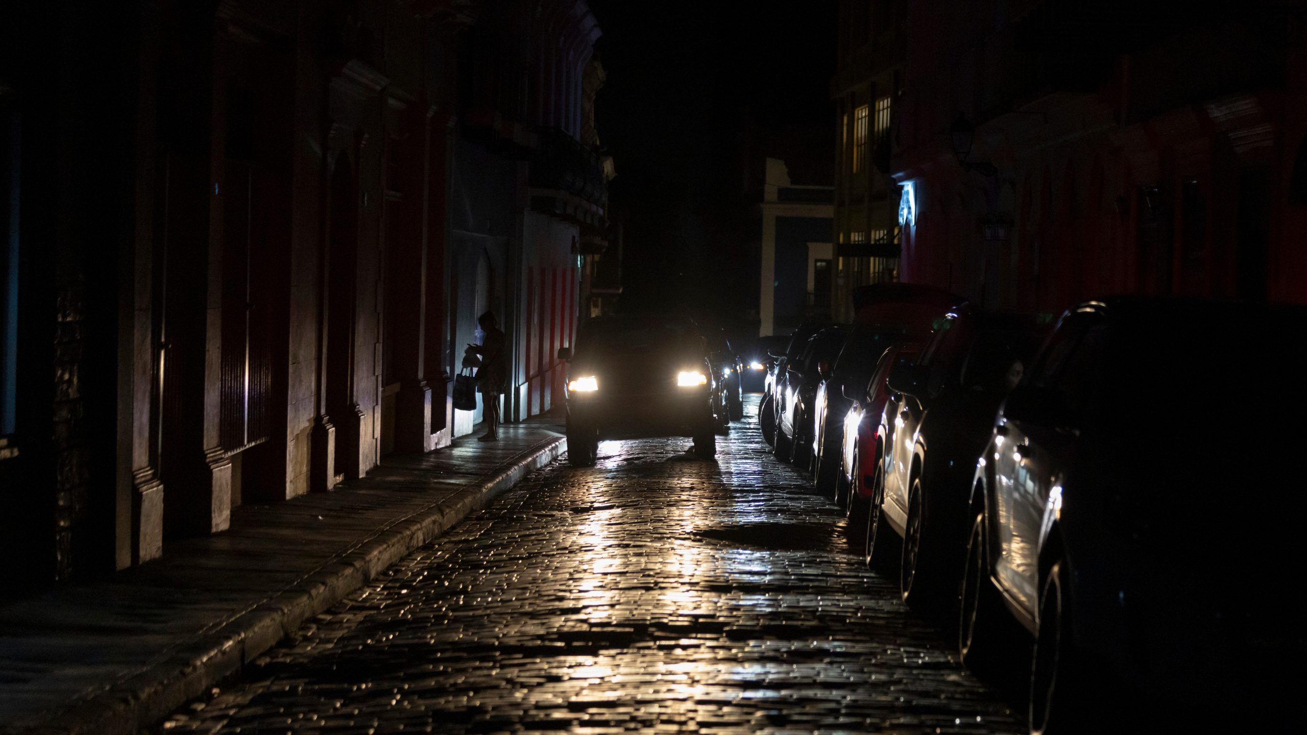 2560x1440 A Look At Why An Island Wide Blackout Hit Puerto Rico And What Caused It