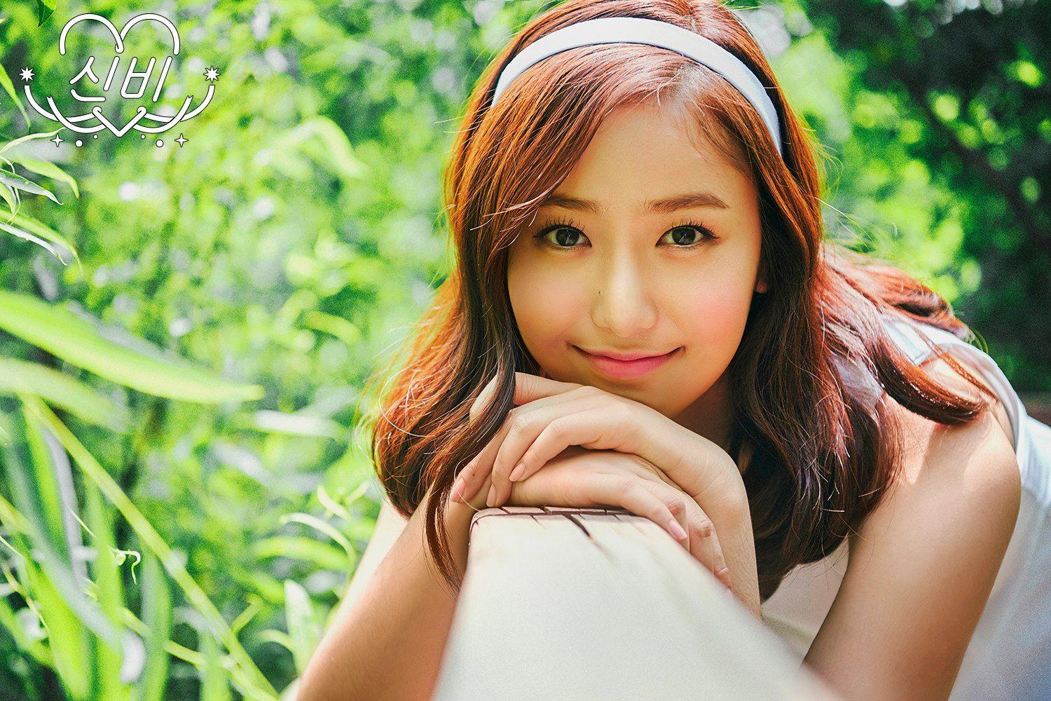 1500x1000 Watch: Video Of GFRIEND's SinB Collapsing On Stage During Performance Leaves Fans Worried And Angry