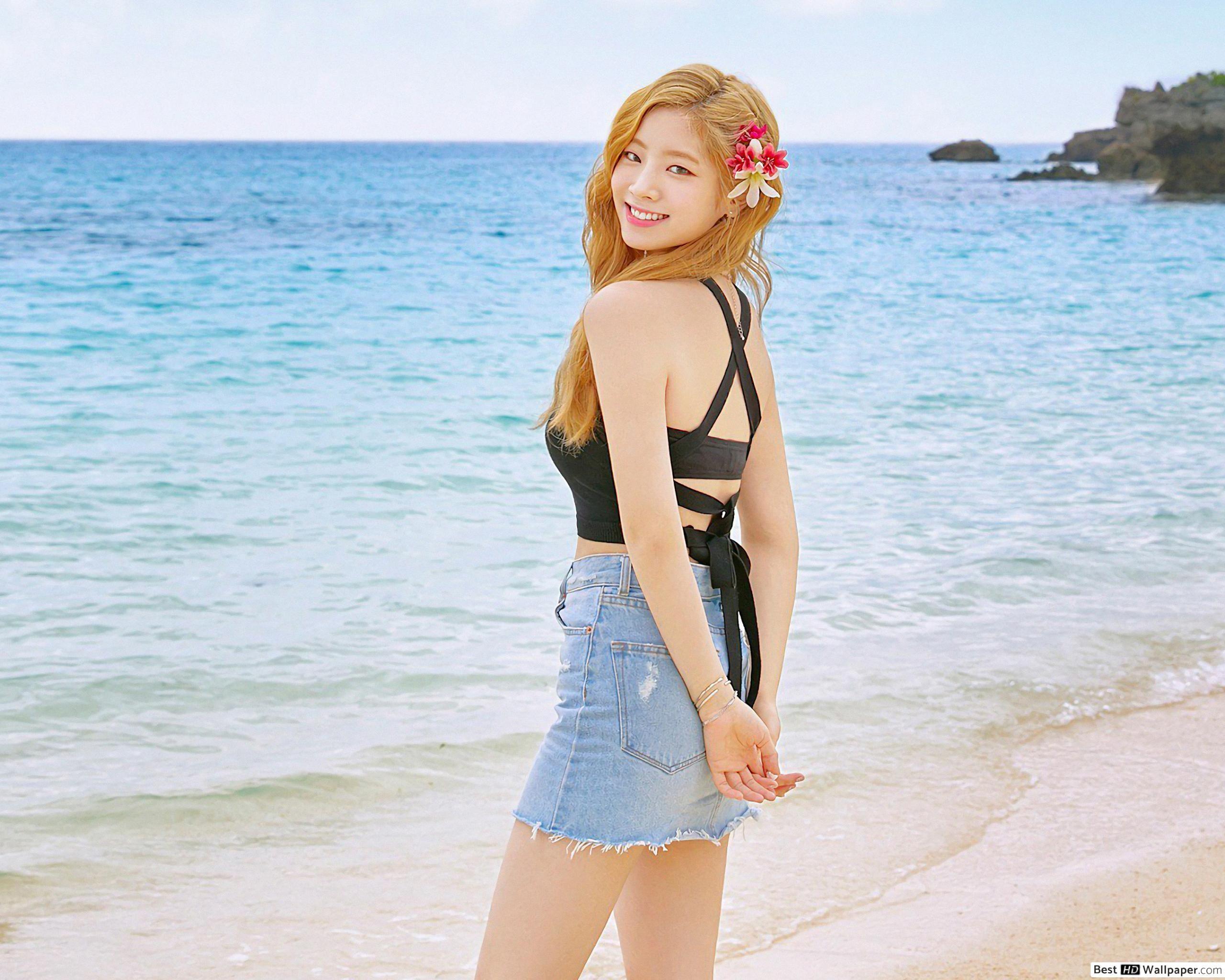 2560x2048 Dahyun (Kim Da Hyun) From Twice (K Pop Band) HD Wallpaper Download