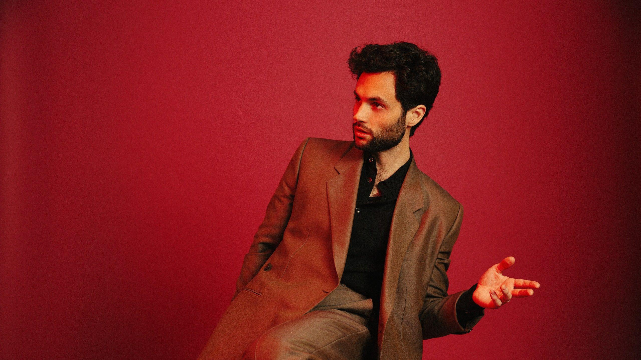 2560x1440 Penn Badgley on How He Lived Long Enough to Become the Villain