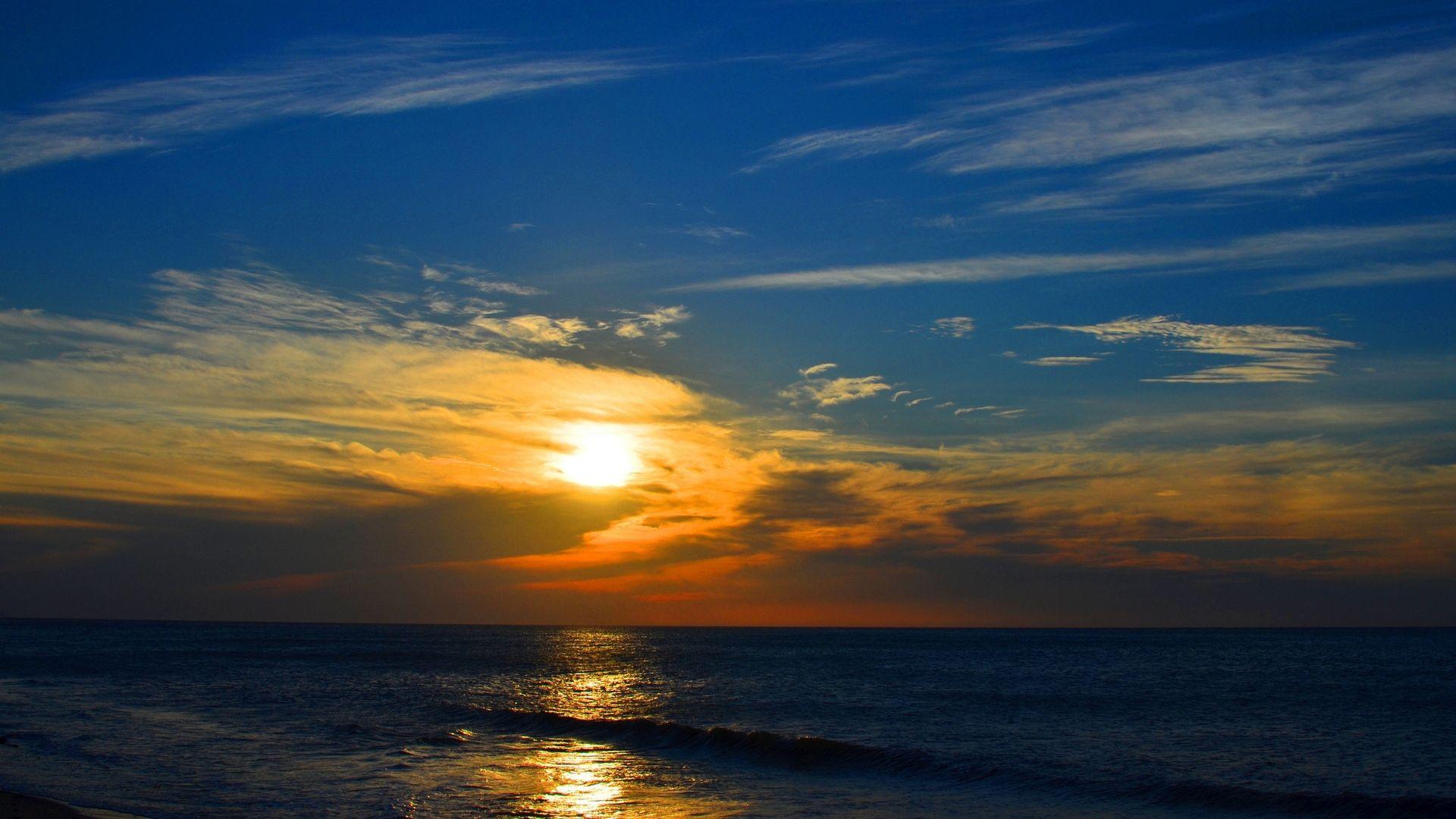 1920x1080 Download Wallpaper 1920x1080 horizon, sea, decline, evening, romanticism, waves, clouds, line Full HD 1080p HD Background