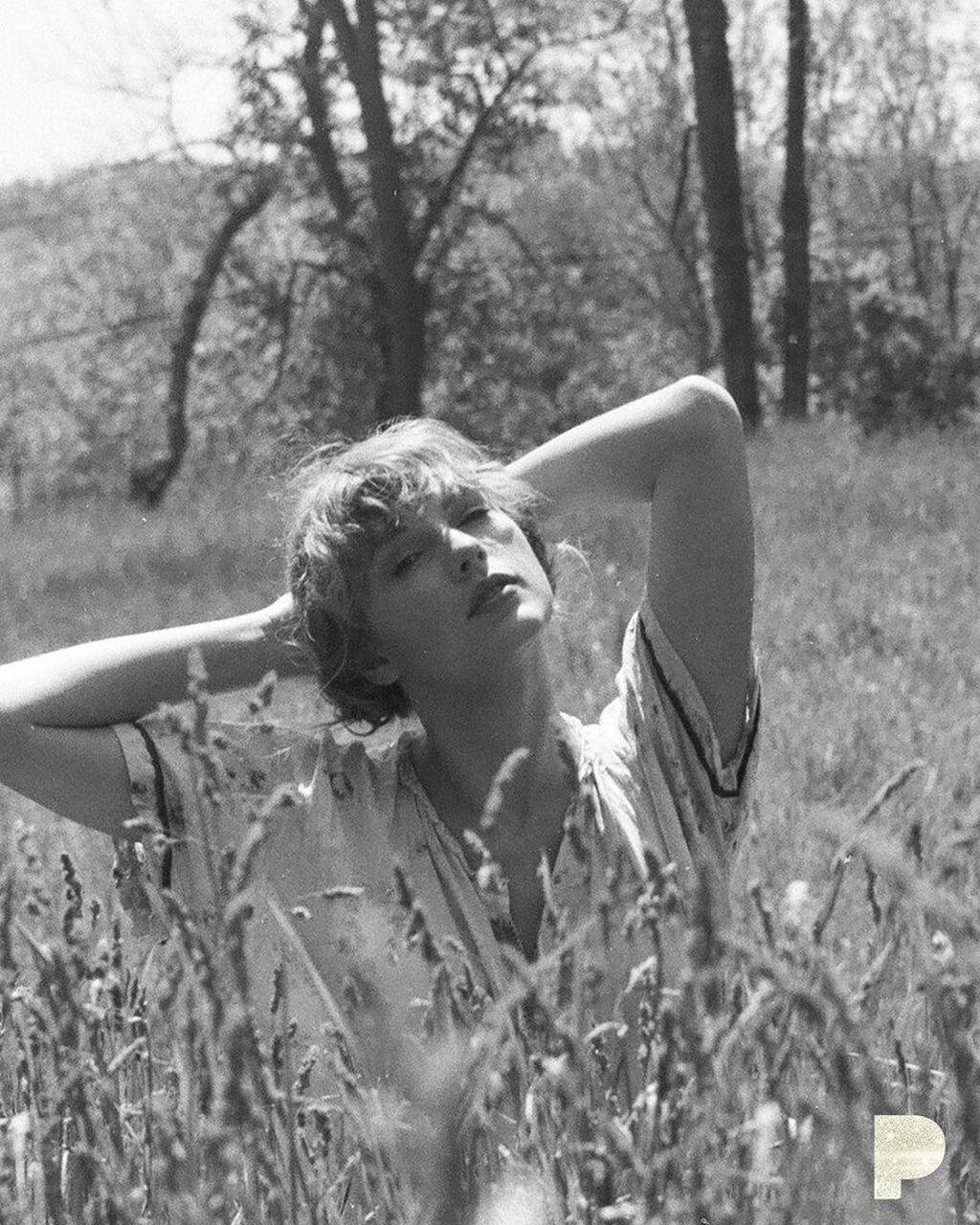 1024x1280 Folklore, Taylor Swift
