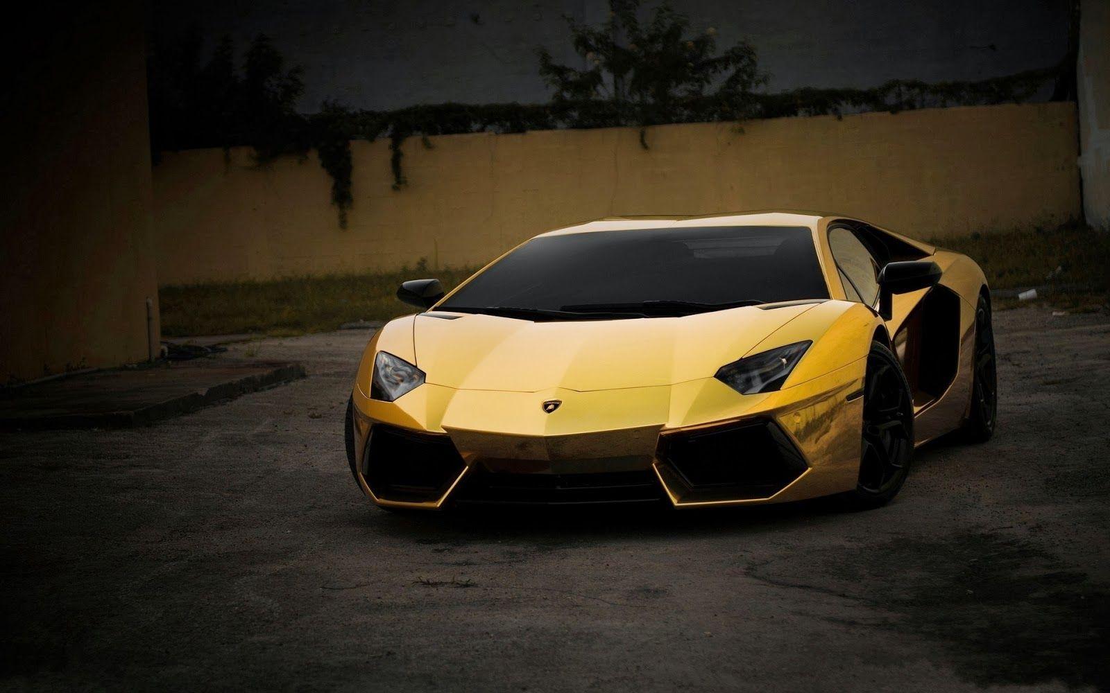 1600x1000 Gold Lamborghini Wallpaper