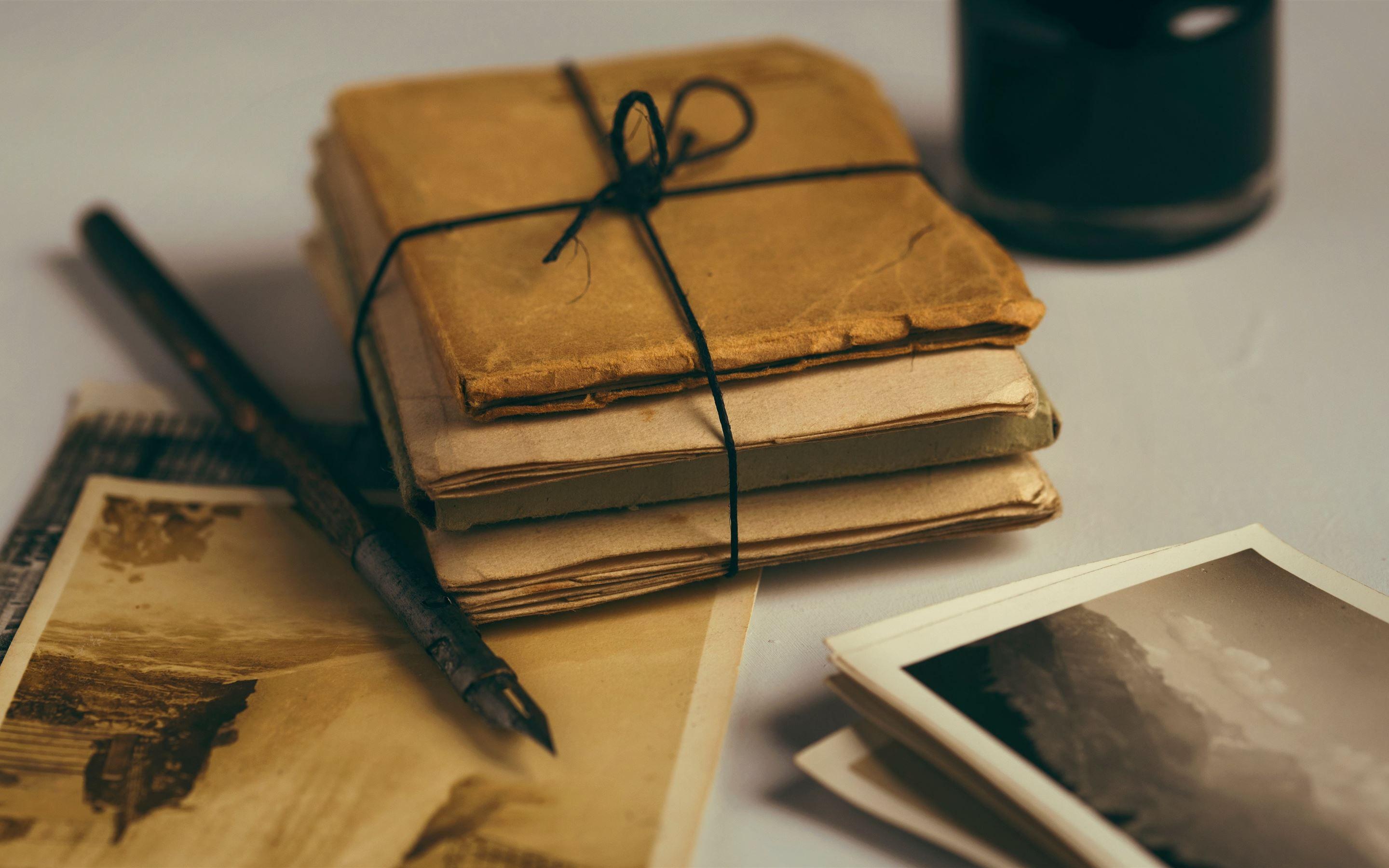 2880x1800 brown paper and black pen iMac Wallpaper Download