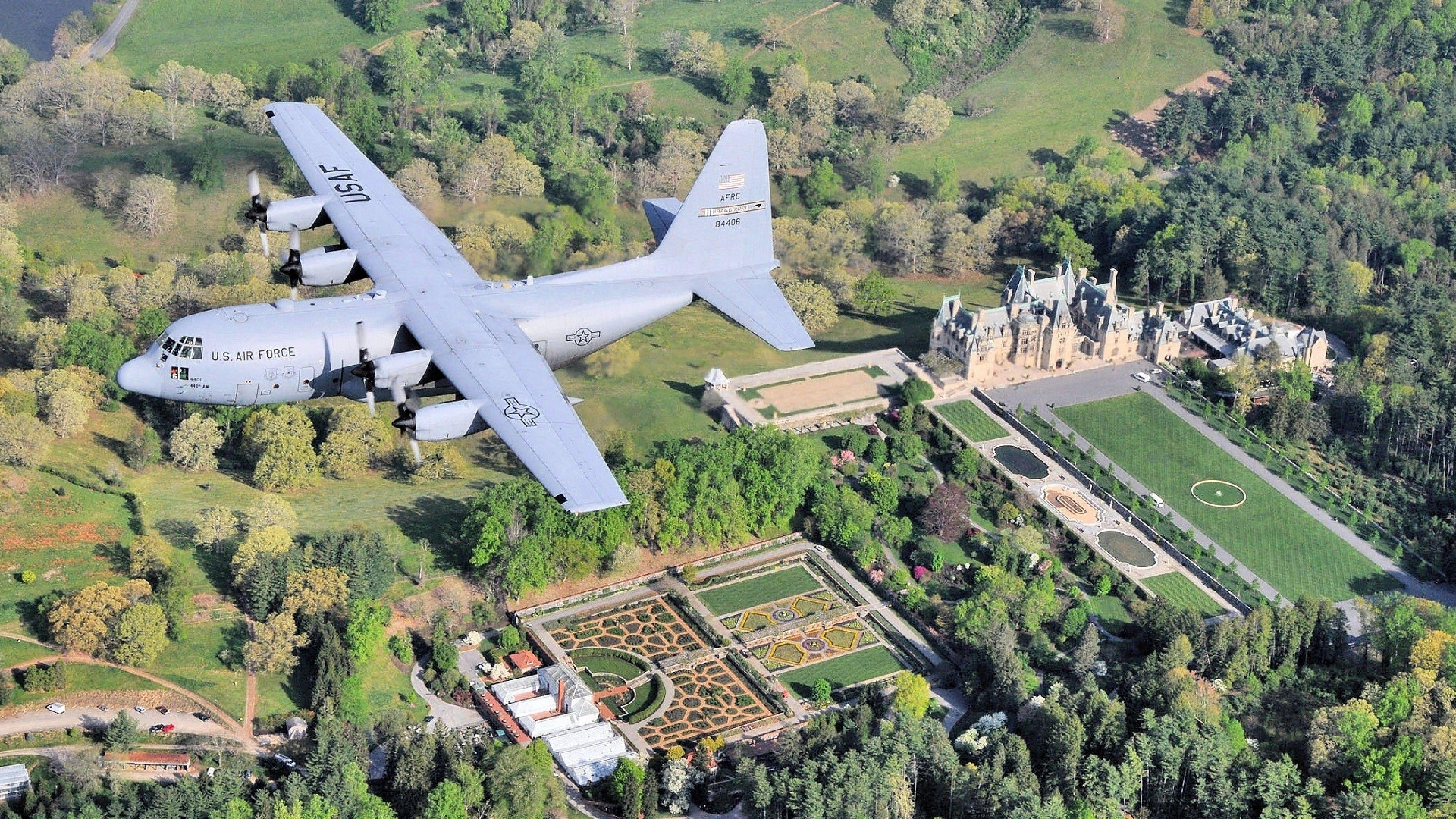3840x2160 Download 3840x2160 Aircraft, Military Transport, Air Cargo Wallpaper for UHD TV